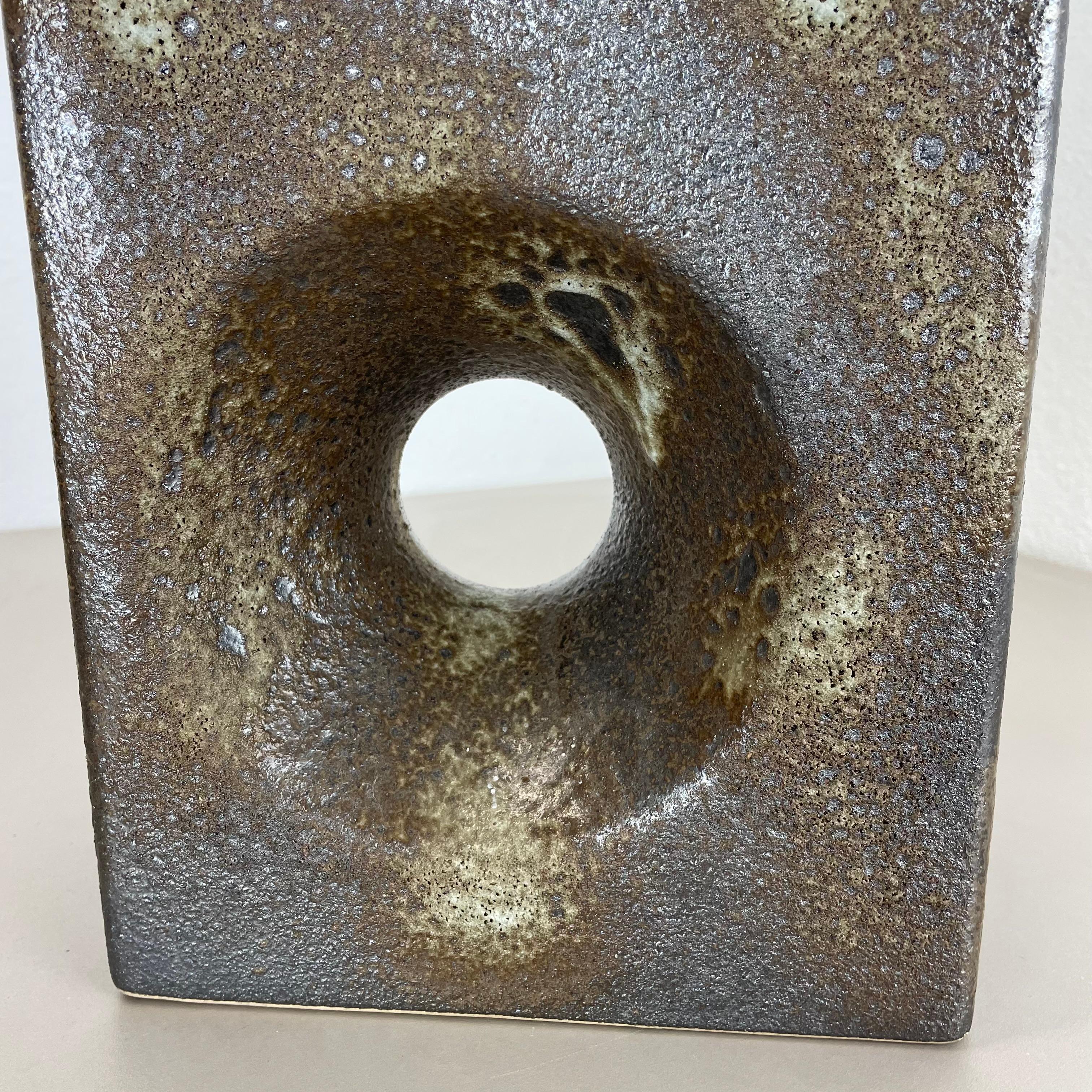 xxl 25cm Brutalist CUBIC 