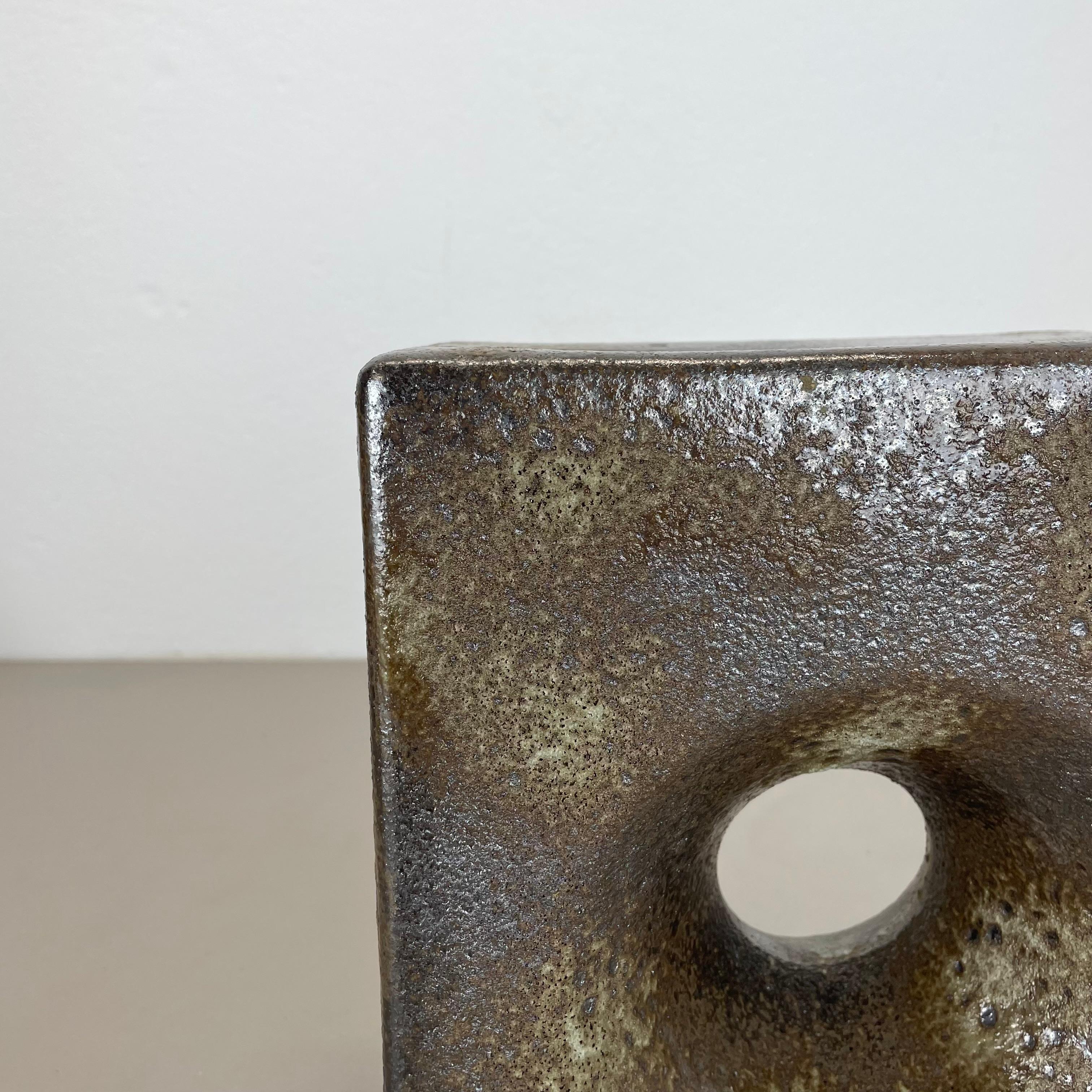 xxl 25cm Brutalist CUBIC 