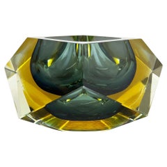 XXL 2, 6kg Murano Glass Sommerso Bowl Ashtray Element by Flavio Poli, Italy 1970s