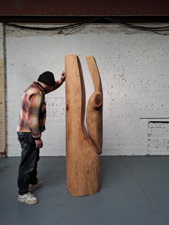 Sculpture abstraite en bois XXL de Roland Lavianne