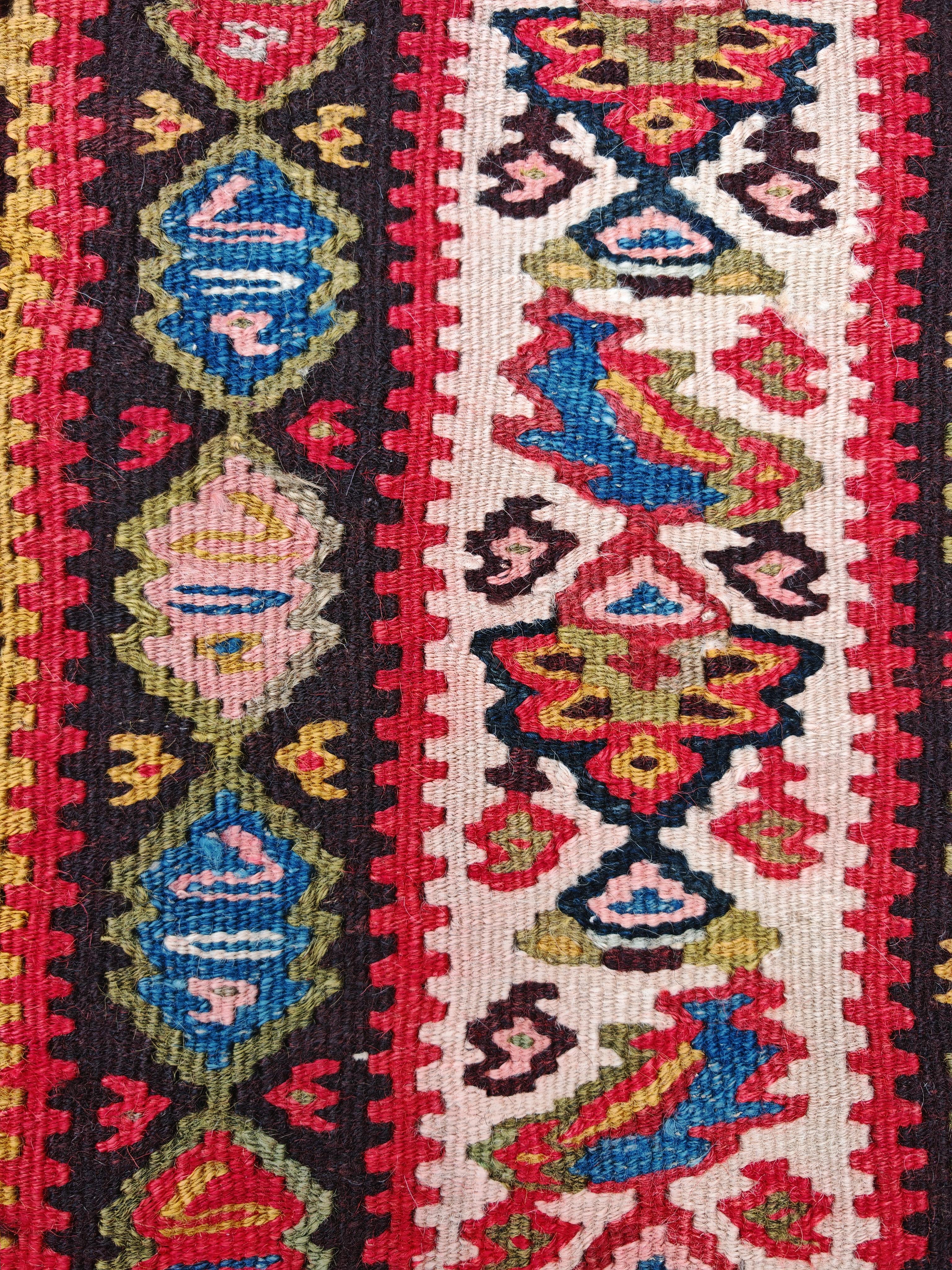 XXL Antique hand-woven Senneh Kilim with geometric pattern, Caucasus 1920s in vendita 10