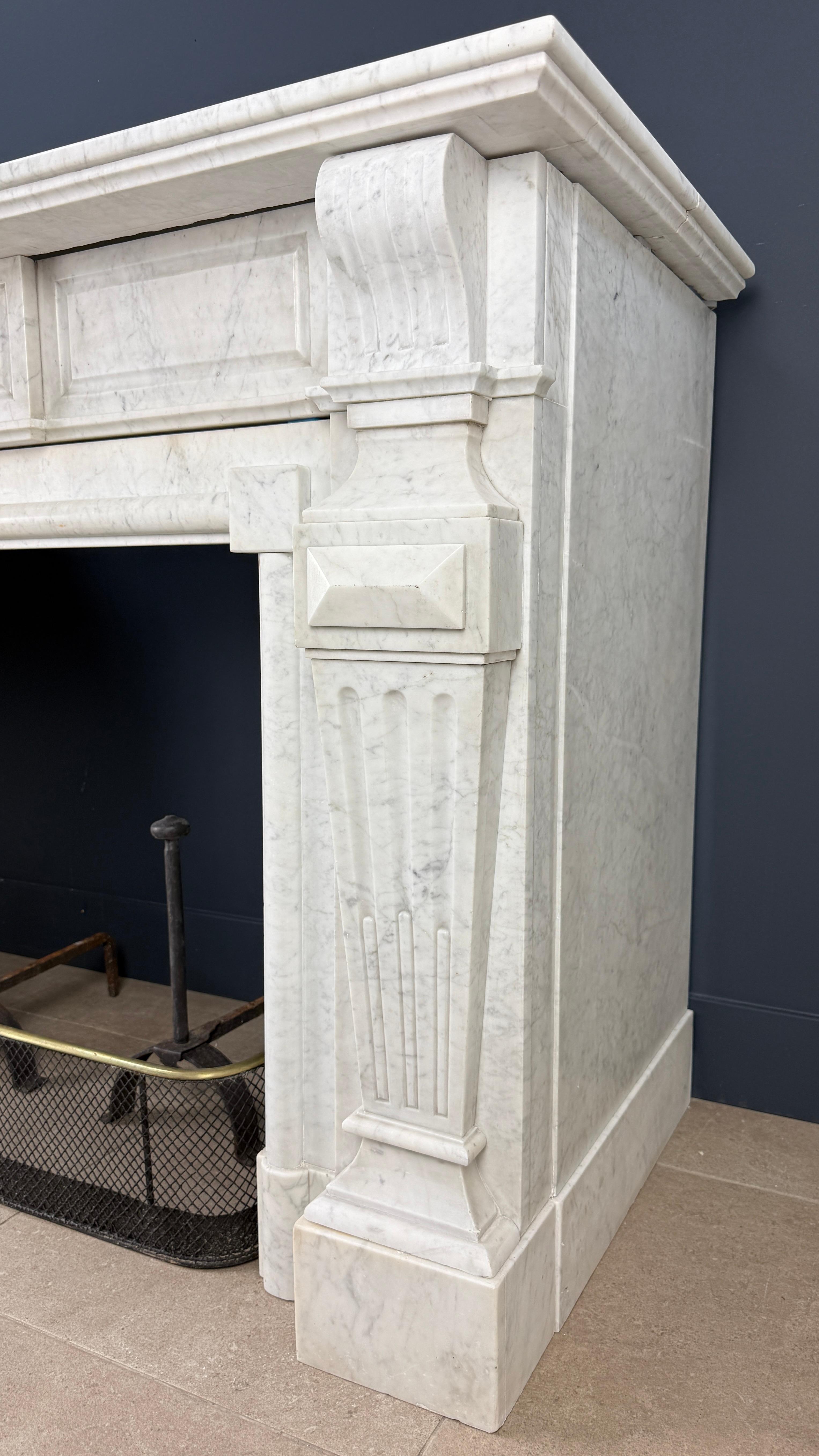 Revestimiento XXL Blanco Antiguo Mármol de Carrara siglo XIX en venta