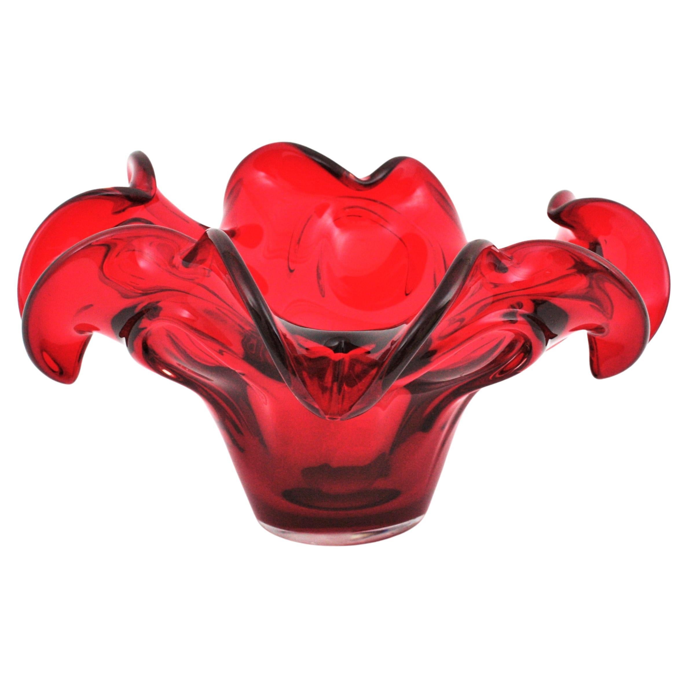 XXL Archimede Seguso Murano Ruby Red Sommerso Glass Centerpiece Bowl In Excellent Condition For Sale In Barcelona, ES