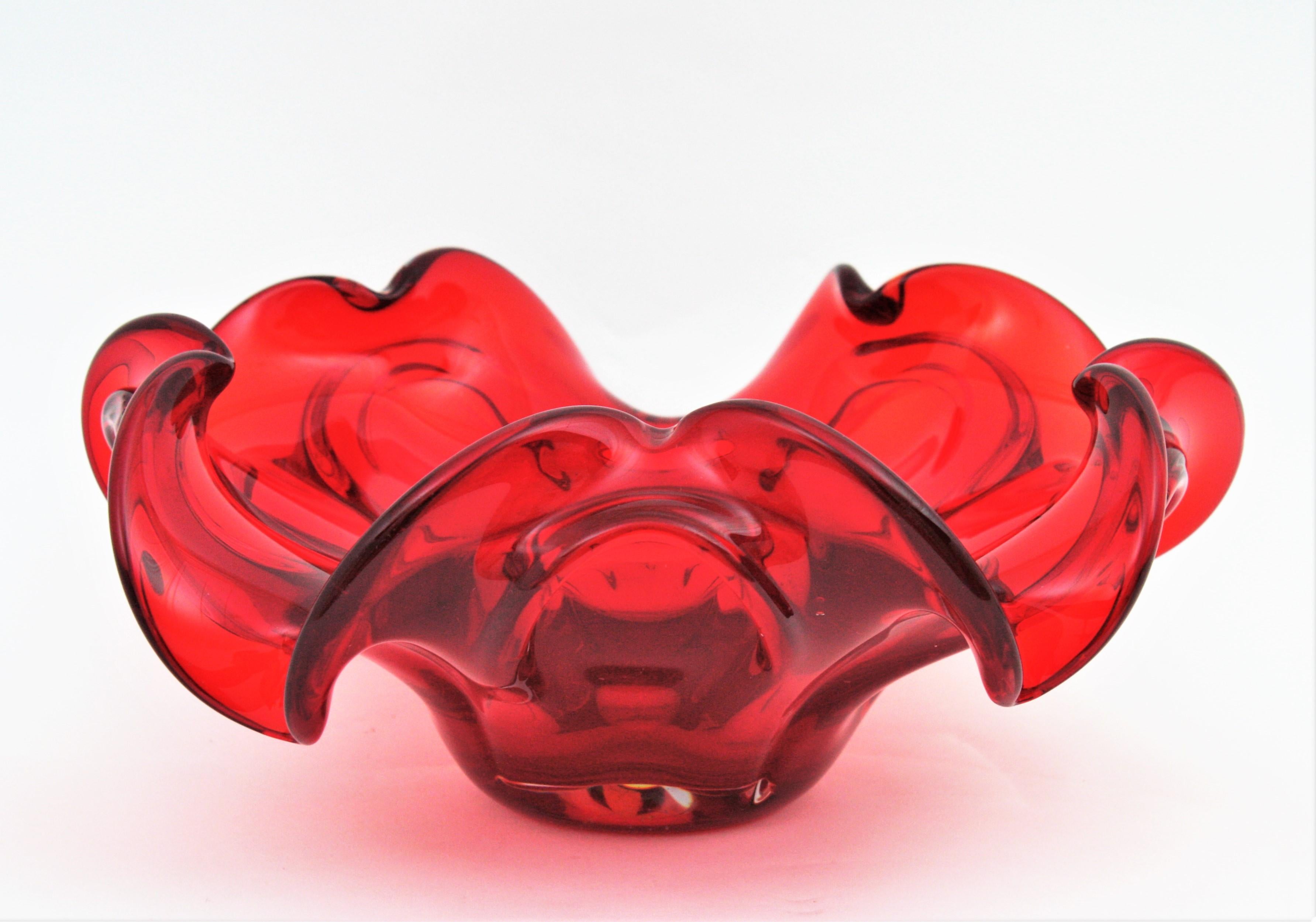 20th Century XXL Archimede Seguso Murano Ruby Red Sommerso Glass Flower Centerpiece Bowl