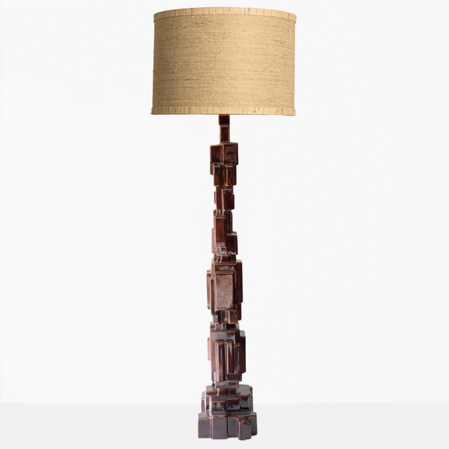 XXL Dark Brown Brutalist Ceramic Floor Lamp, Custom Made Lampshade by R. Houben (Keramik) im Angebot