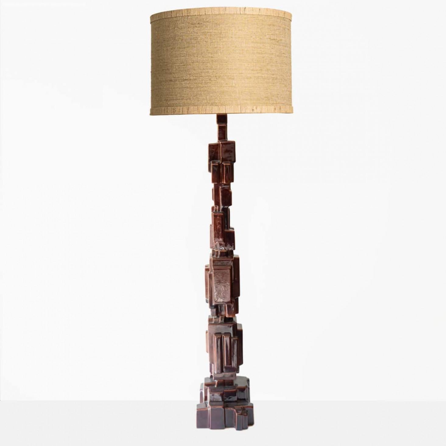 XXL Dunkelbraune Brutalistische Keramik Stehleuchte, CUSTOM MADE Lampenschirm von R. Houben im Angebot 2