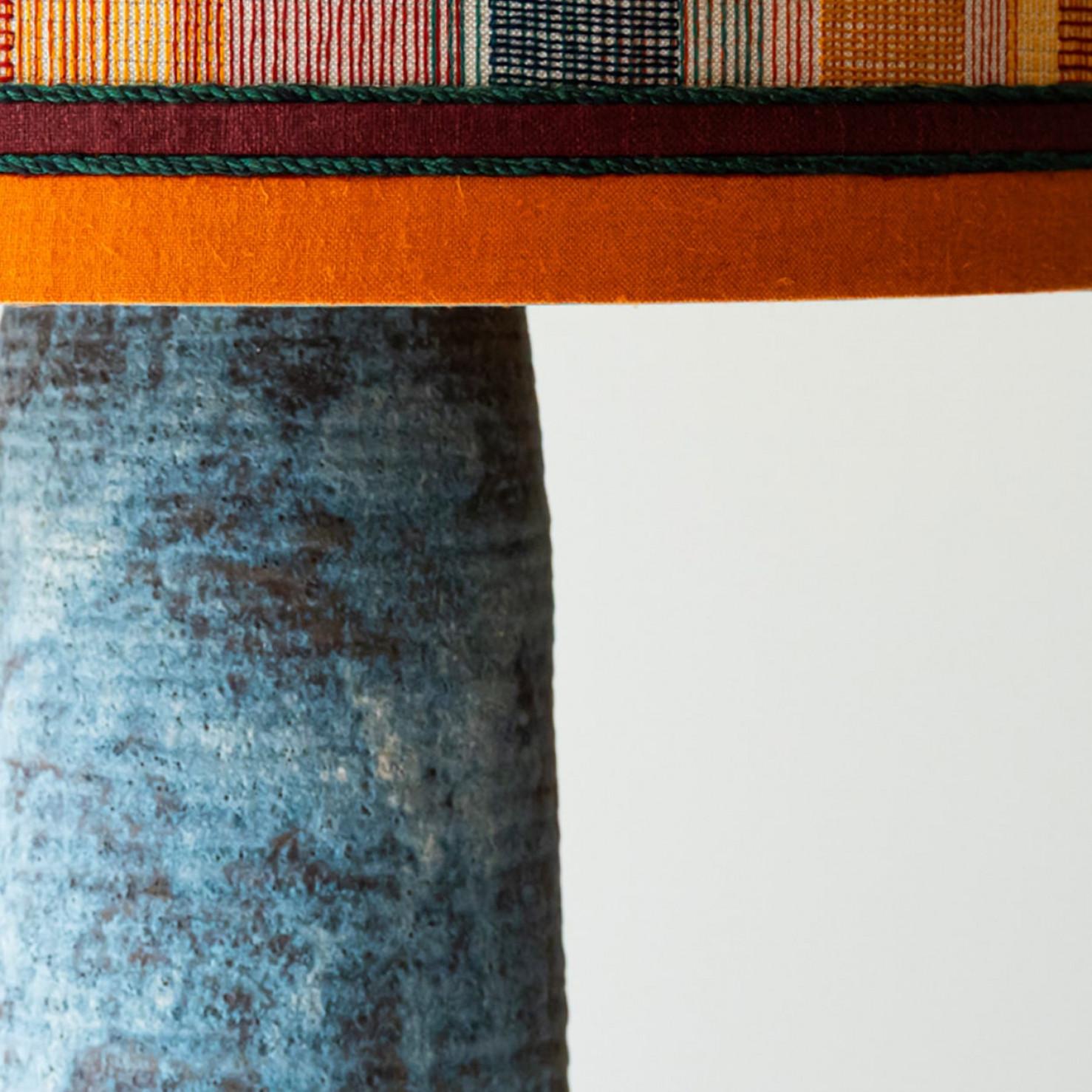 XXL Lampadaire de table ovoïde allongé en céramique bleue avec abat-jour par R. Hoube Bon état - En vente à Rijssen, NL