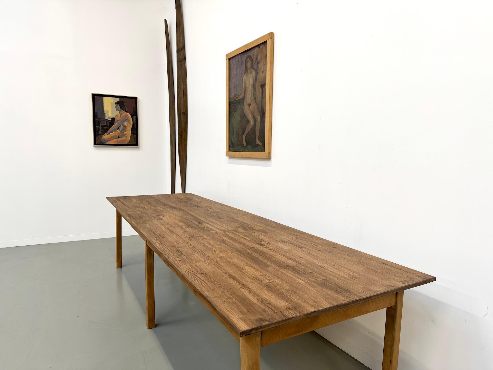 XXL french 6-legged table with a new top and 1950s base en vente 7