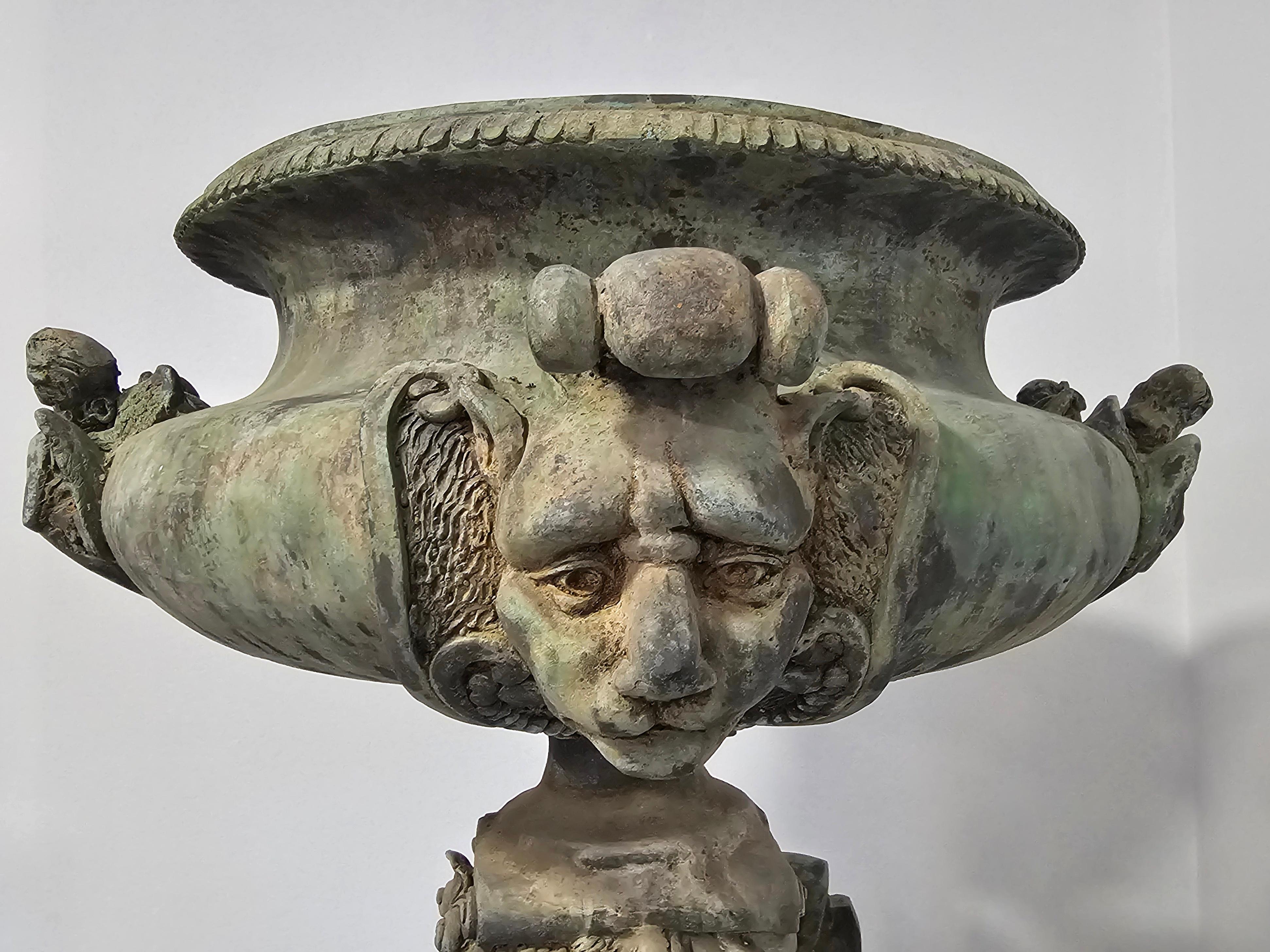 XXL French Empire Jardinieres done in bronze on marble base, France 1805 For Sale 7