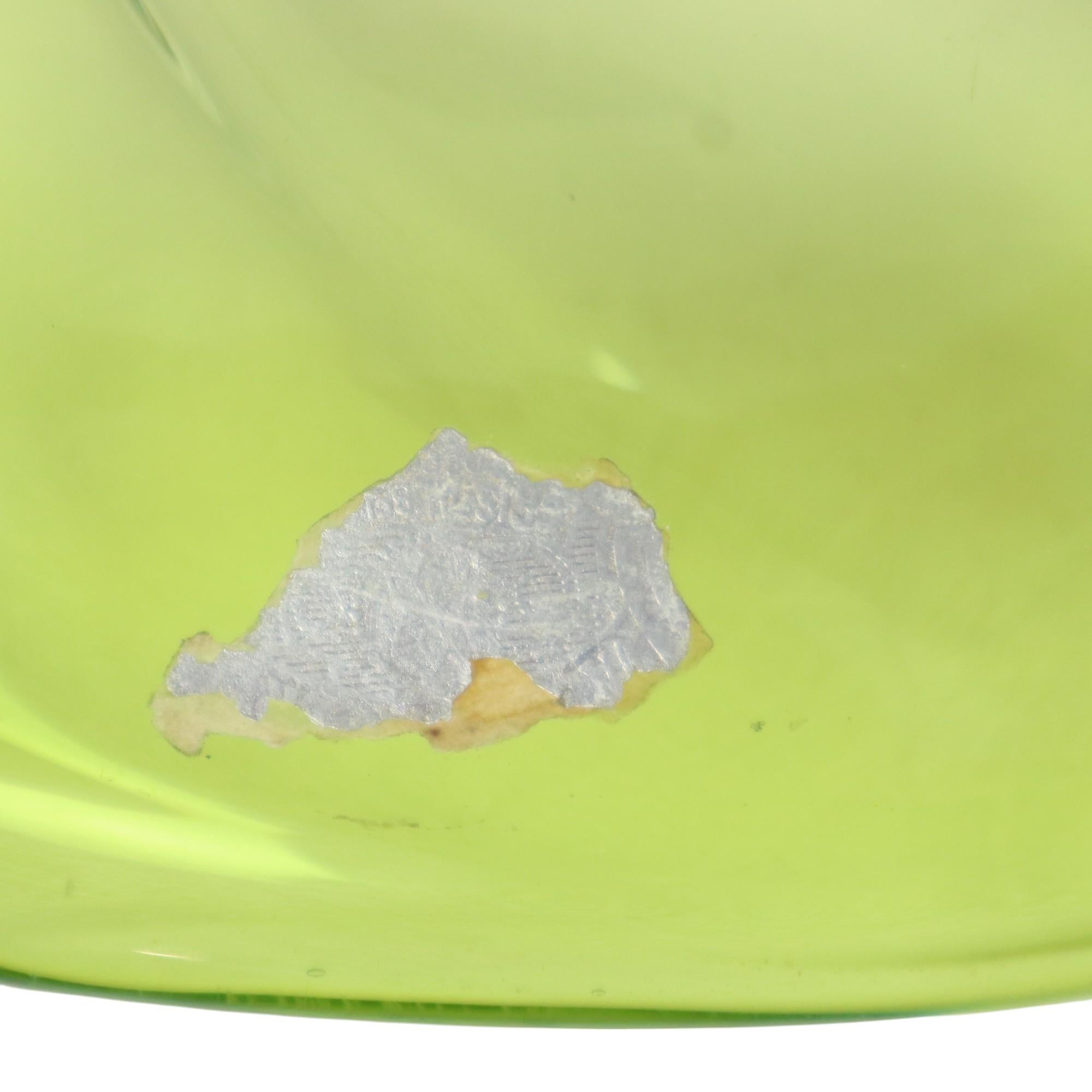 Cristal Coupe à fruits XXL Val Saint Lambert Crystal Lime Green 40cm en vente