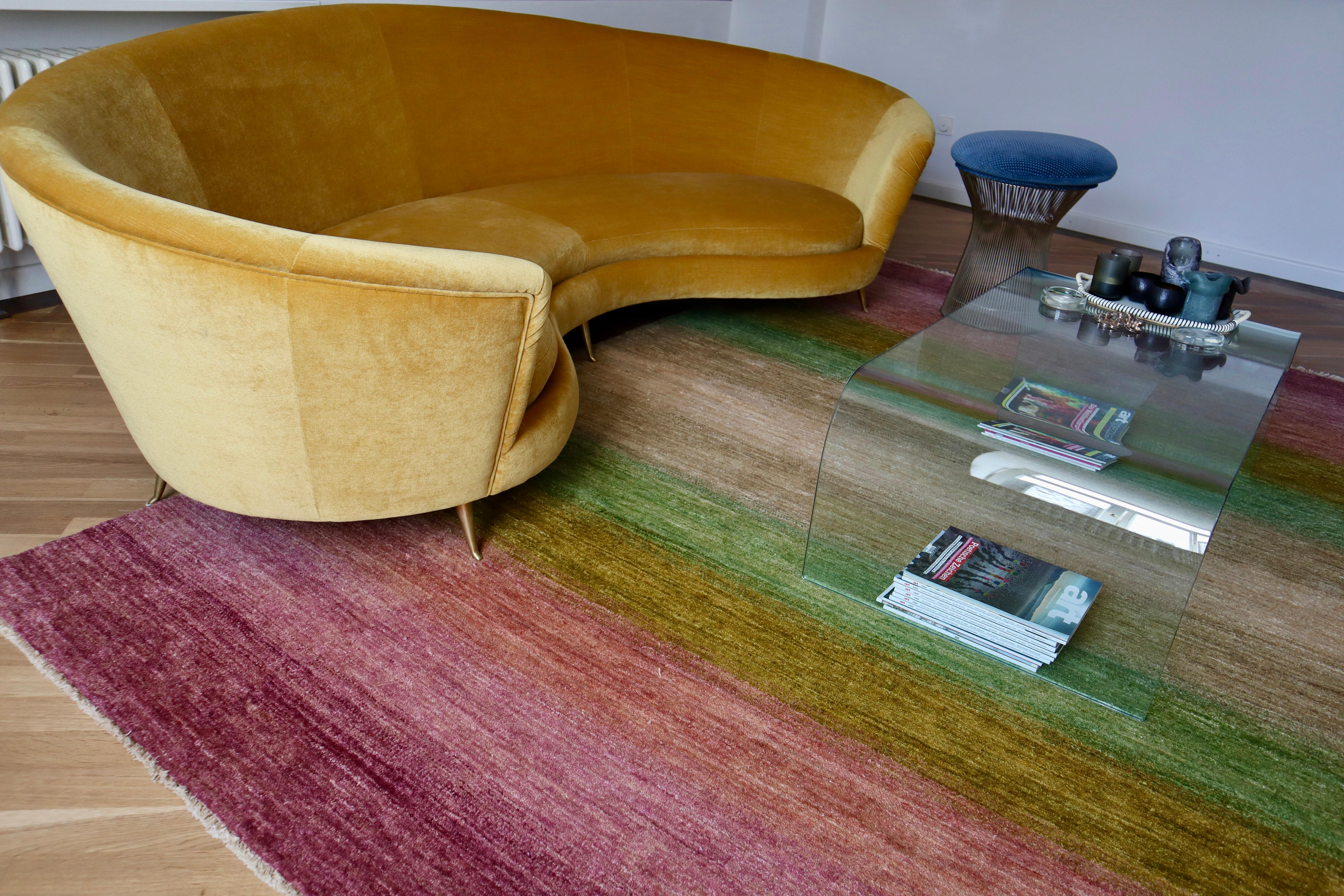 Mid-Century Modern XXL Gio Ponti Style Large Mid Century Modern Italian Crescent Canapé Sofa en vente