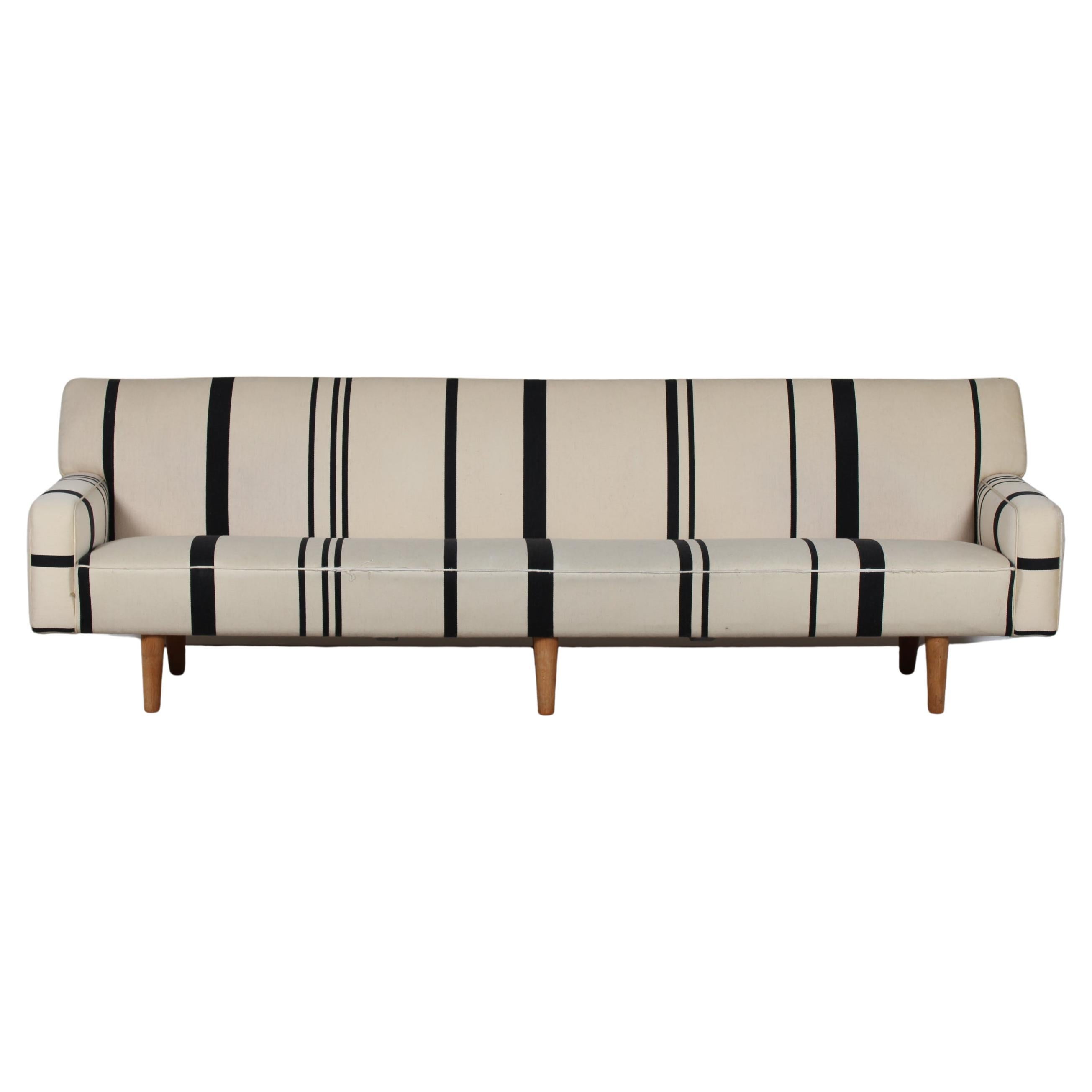 Xxl Hans J. Wegner Extra Long Sofa Ap 32 Oak and Striped Savak AP Stolen 1950s