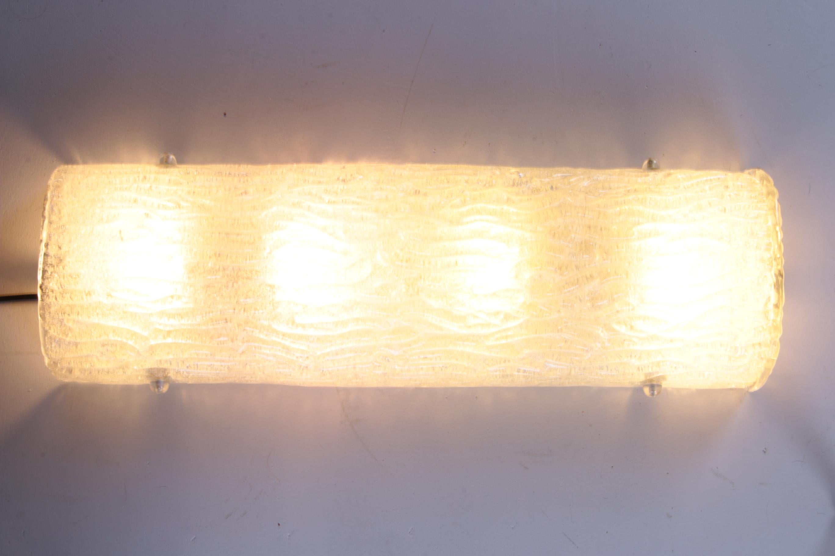 XXL Ice Wall Lamp by Hillebrand 60 cm long made in 1960 For Sale 11