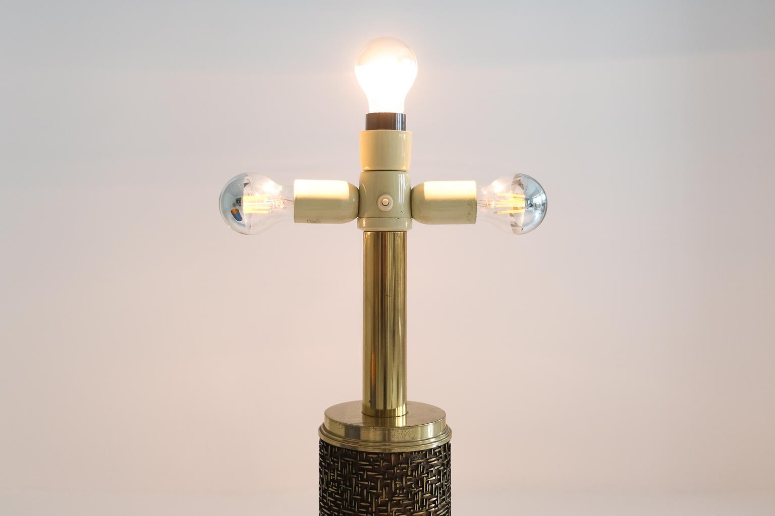 XXL italian table lamp with leather pierced brass relief feet, 1960s For Sale 6