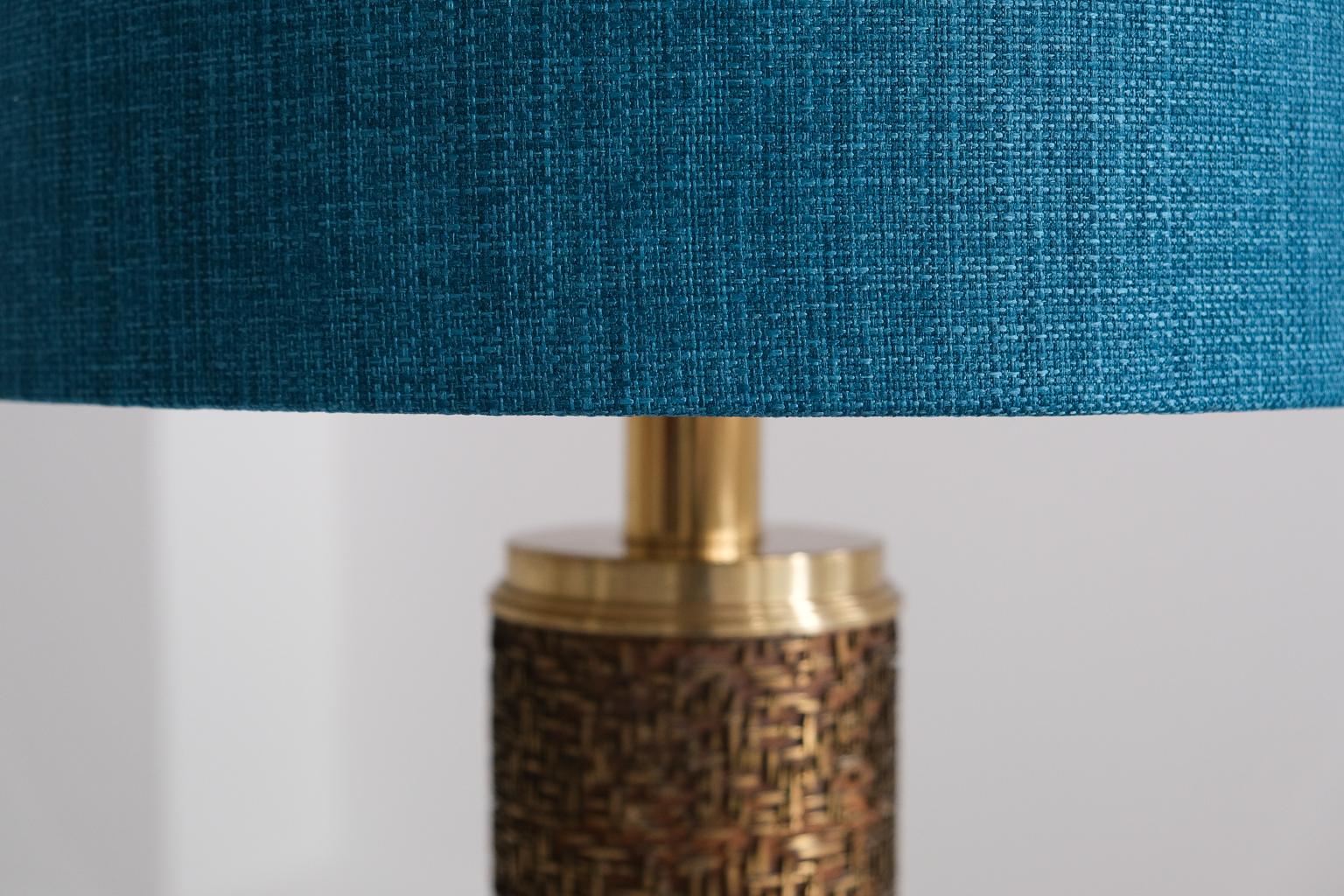 XXL italian table lamp with leather pierced brass relief feet, 1960s In Good Condition For Sale In Frankfurt am Main, DE