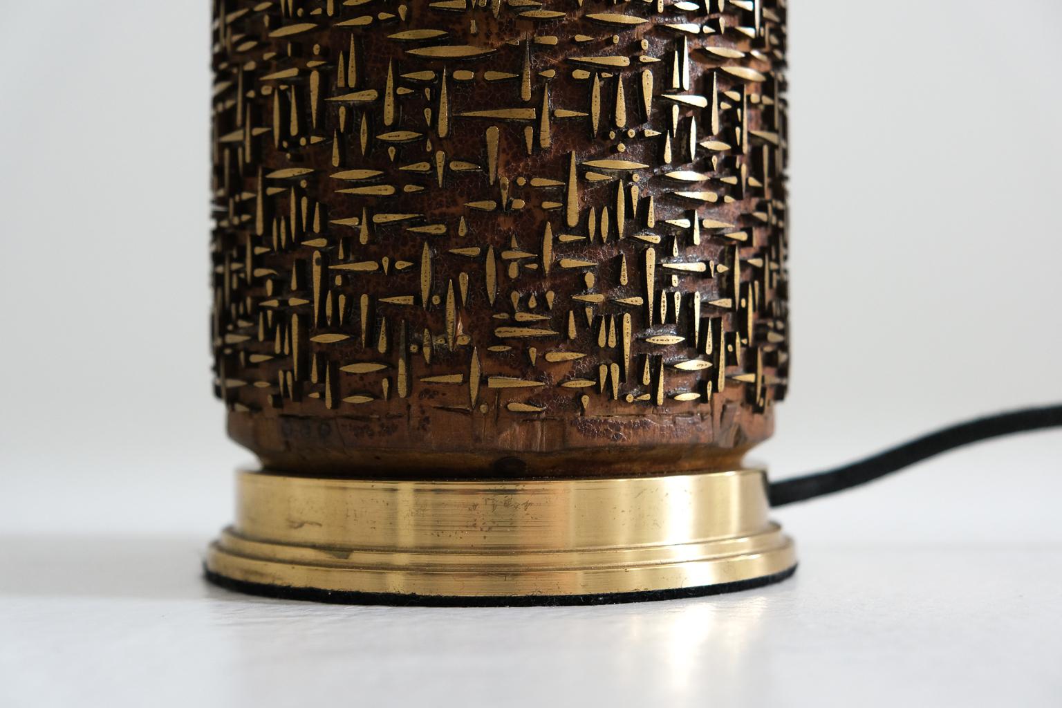 20th Century XXL italian table lamp with leather pierced brass relief feet, 1960s For Sale