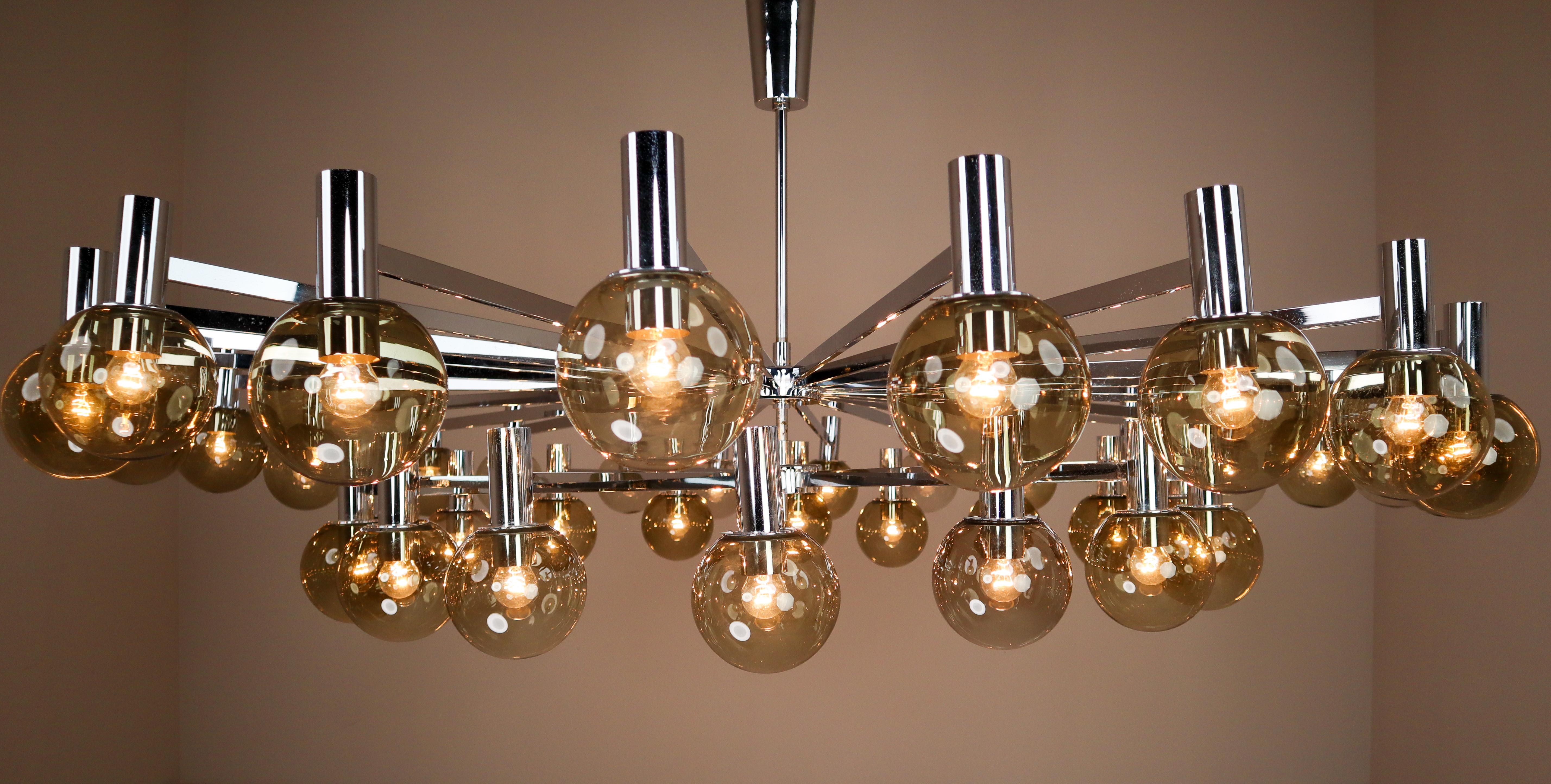 XXL Large Mid-Century Modern Chrome and Glass Chandelier, Italy, 1970s 4