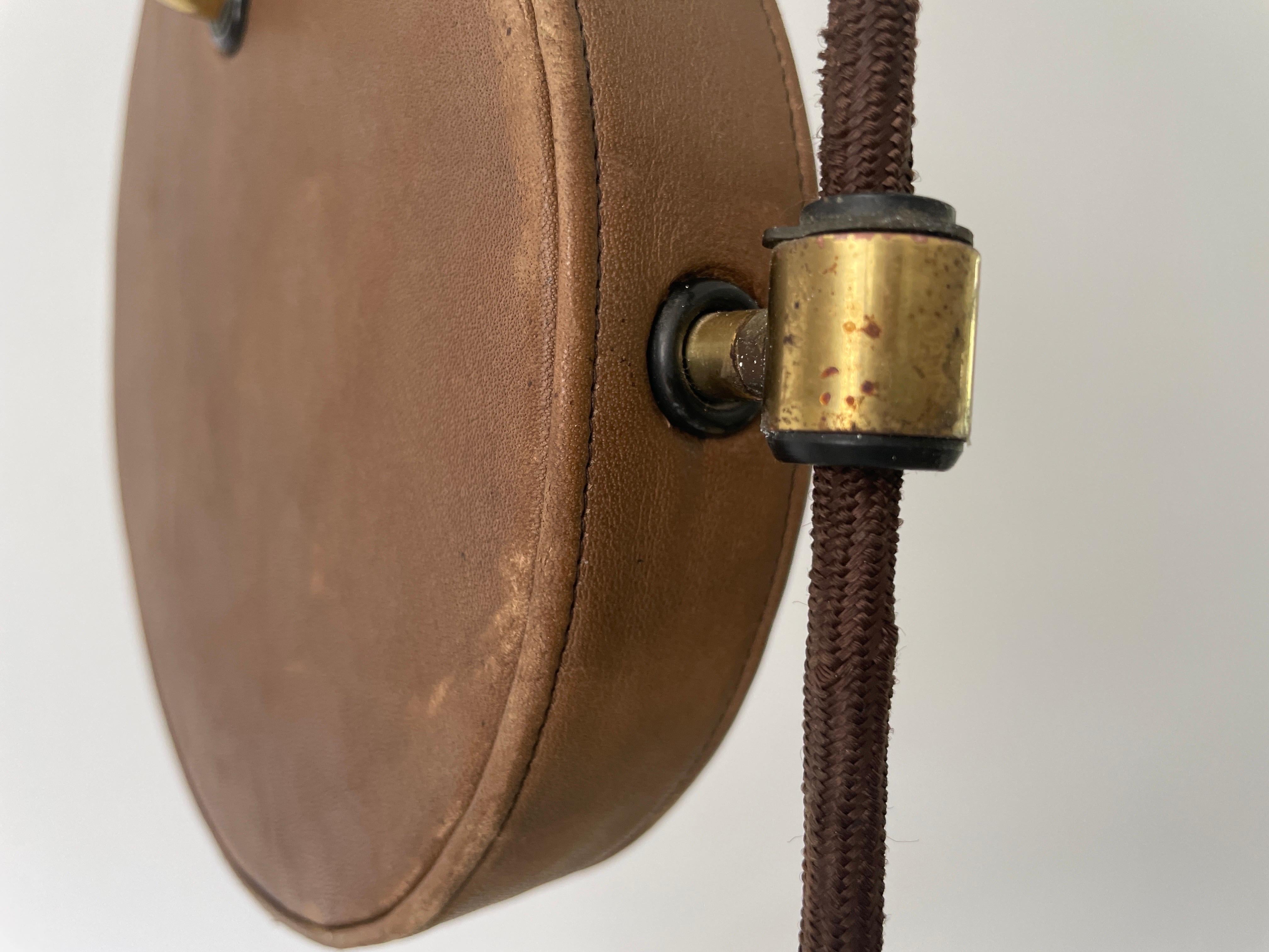 Lampada a sospensione regolabile con paralume in pelle XXL, anni '60, Germania in vendita 6