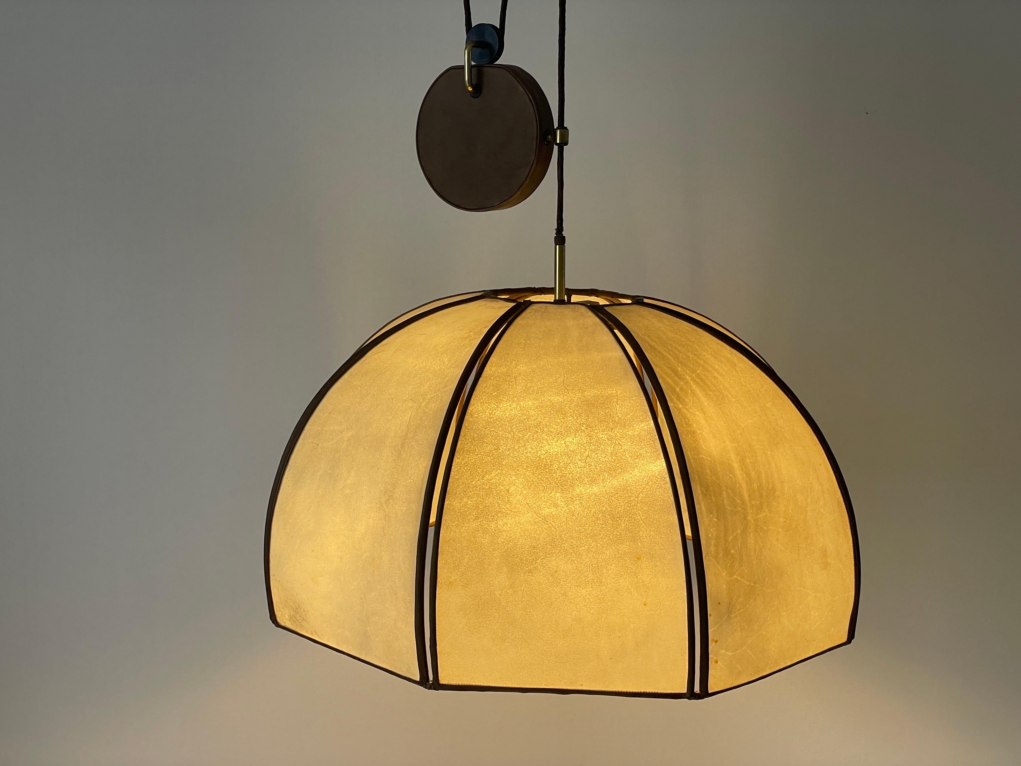 Lampada a sospensione regolabile con paralume in pelle XXL, anni '60, Germania in vendita 8