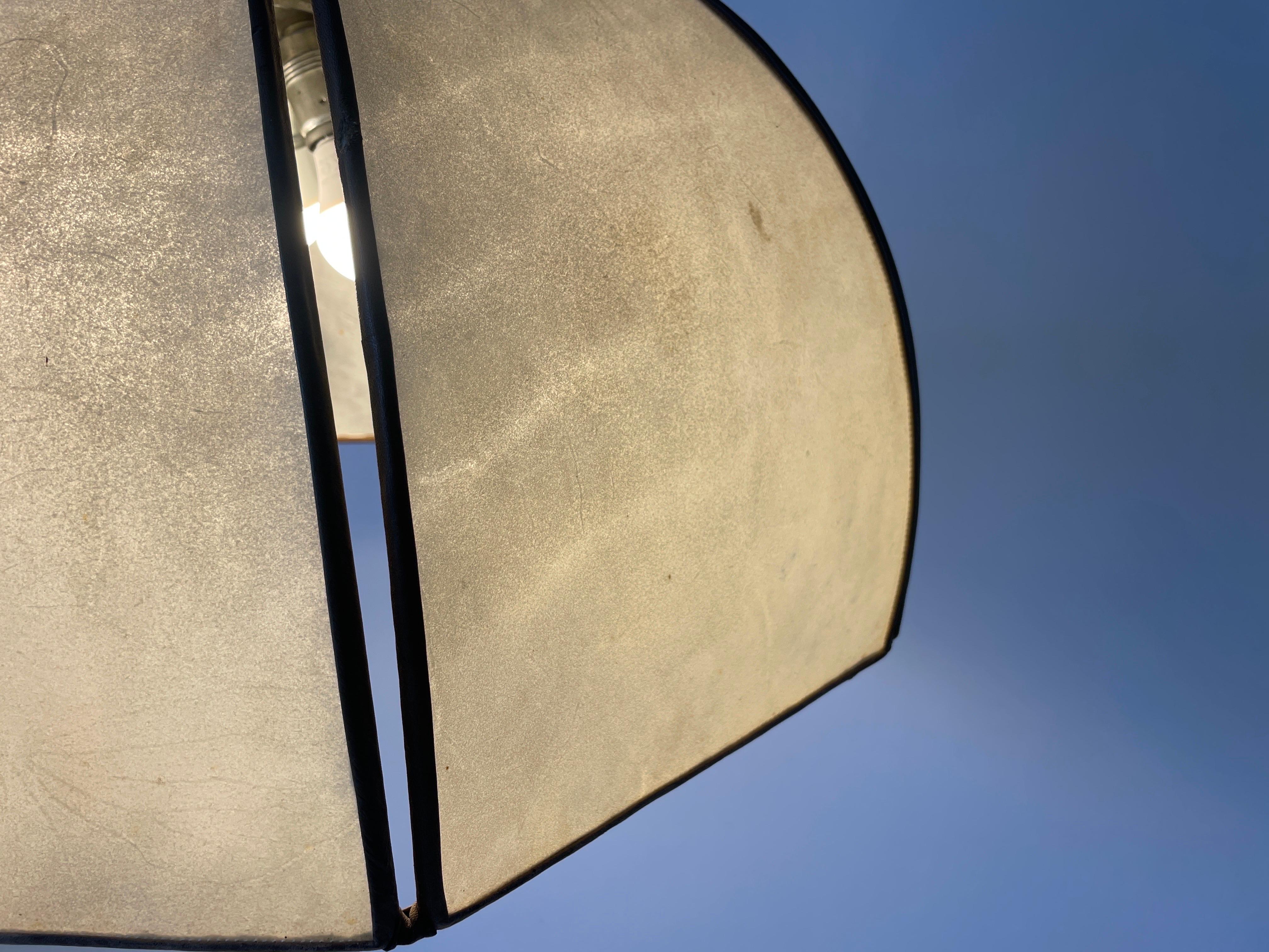 Lampada a sospensione regolabile con paralume in pelle XXL, anni '60, Germania in vendita 13