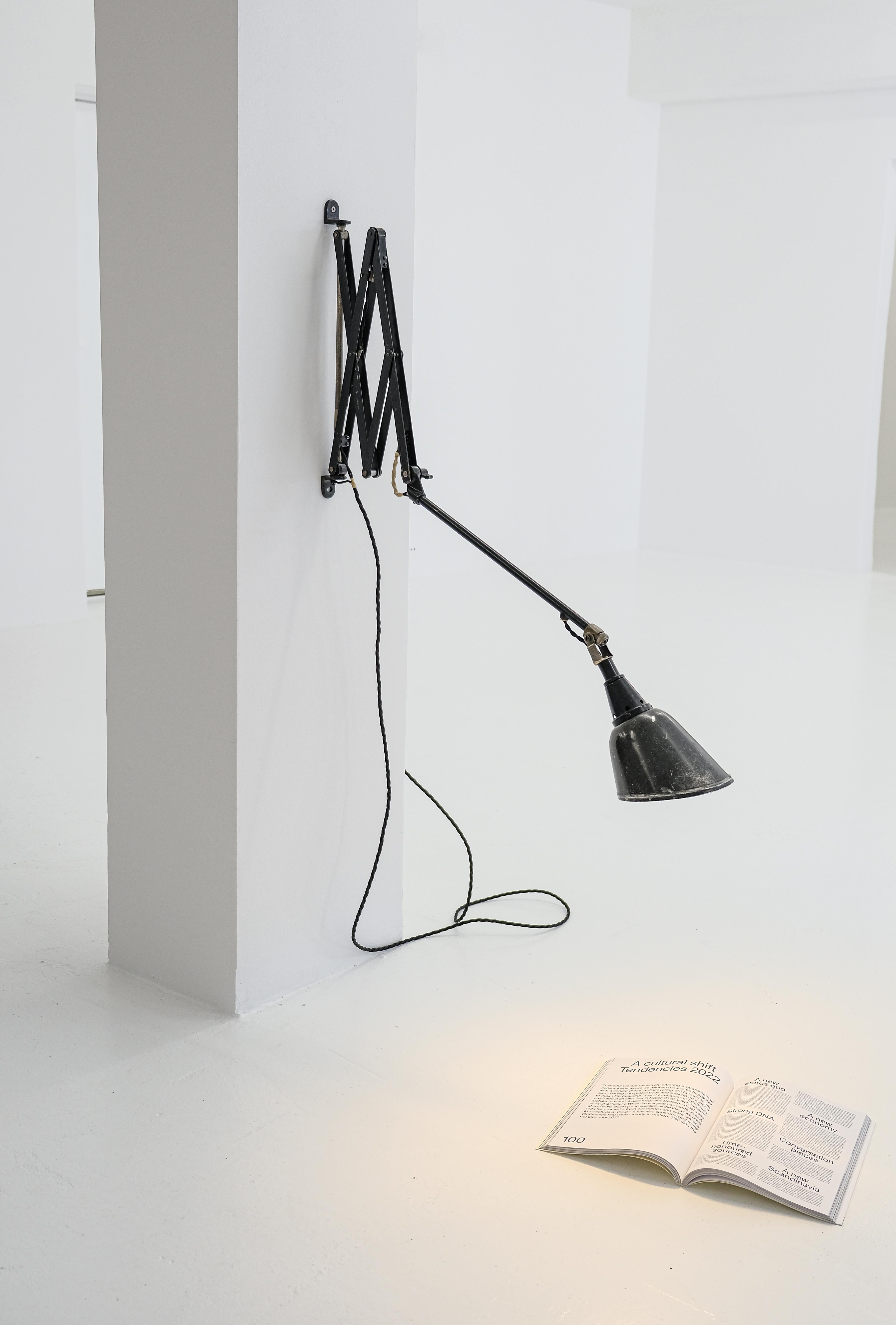 German XXL-Long Midgard Scissor Lamp Modell 110 by Curt Fischer for Auma Industriewerke For Sale