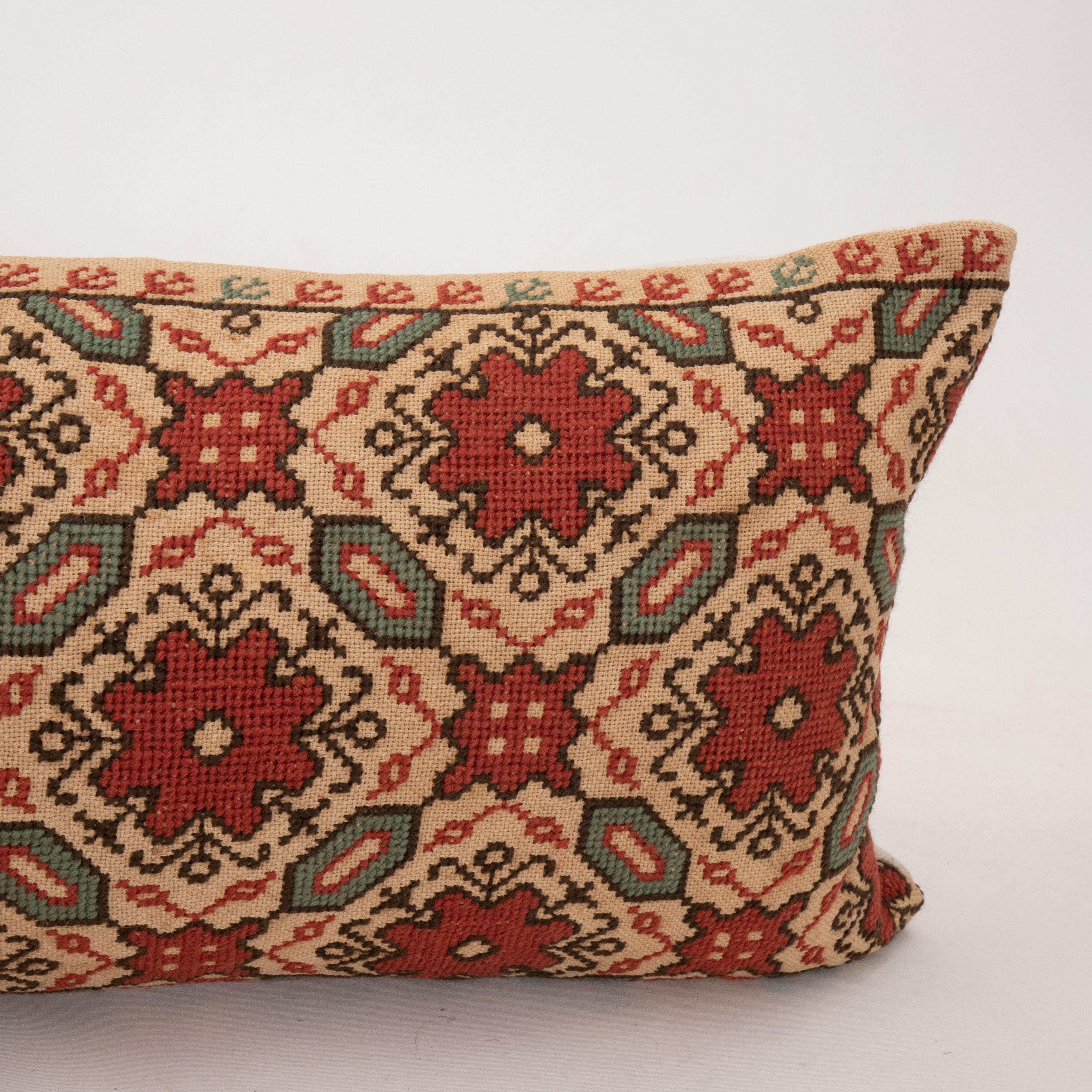 XXL Lumbar Pillow Case Made from an Eastern European Embroidery, 1900s In Good Condition For Sale In Istanbul, TR