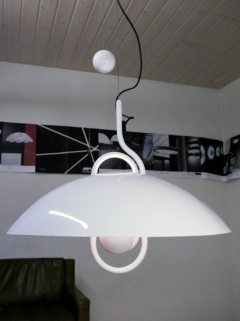 Large italian design architectural metal dome pendant light. Manufactured by Martinelli Luce, Italy in the 1980s. 

Design: Elio Martinelli attr. 
Measures: dm 29.5