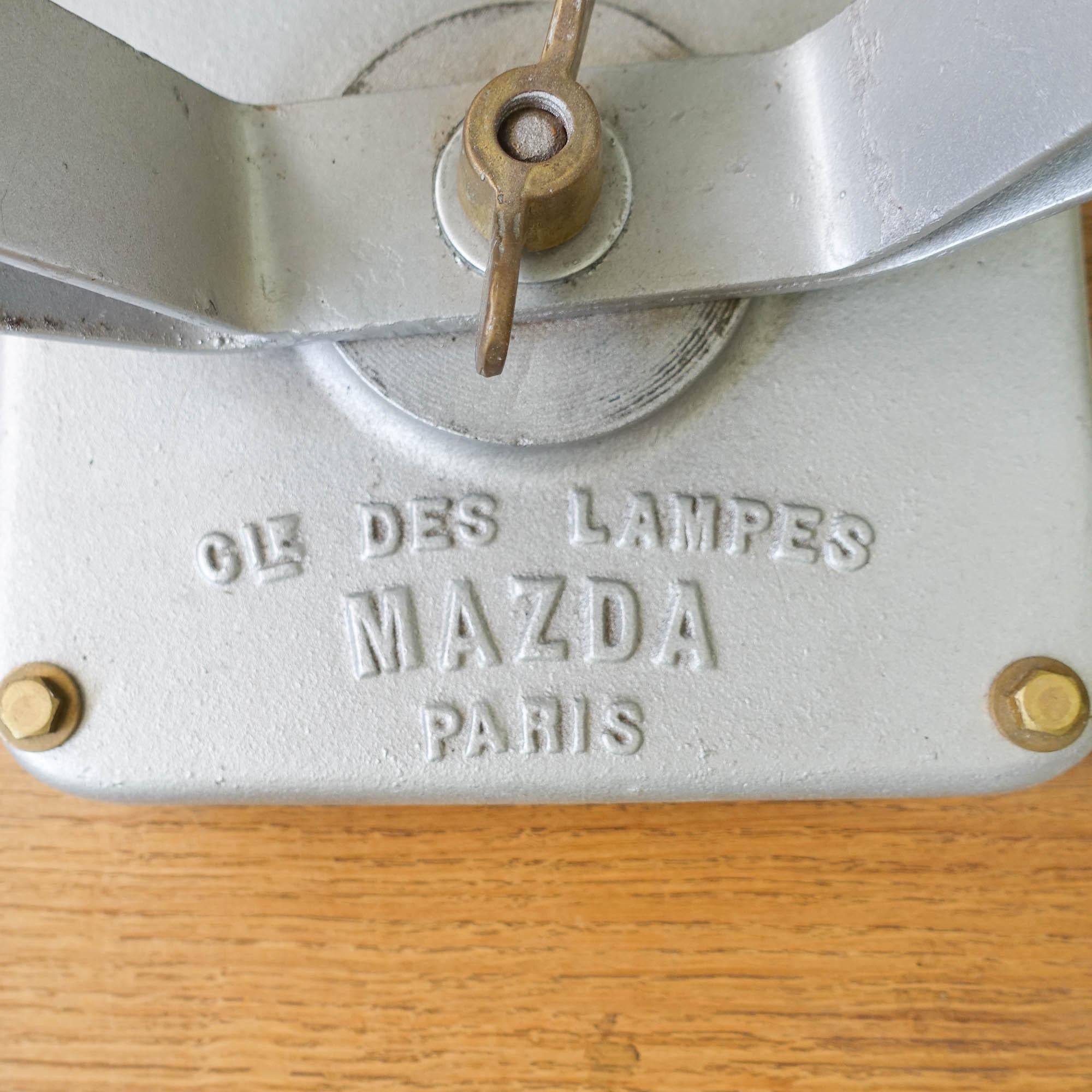 XXL Mazda Paris Industrial Vintage Exterior Focus Lamp, 1930's For Sale 6