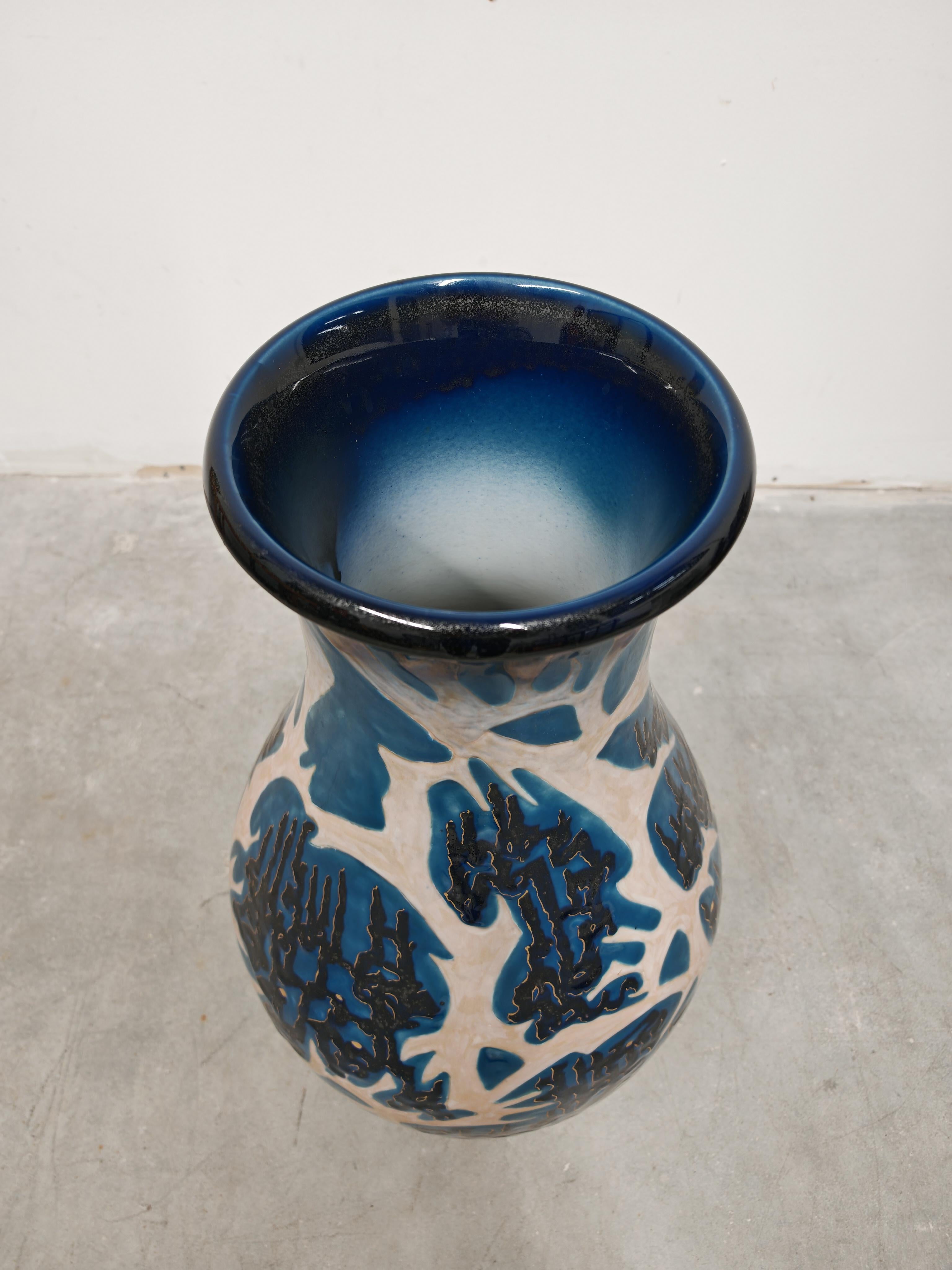 Fin du 20e siècle Vase XXL en céramique du milieu du siècle par Mahiedine Boutaleb pour Sèvres, France 1975 en vente