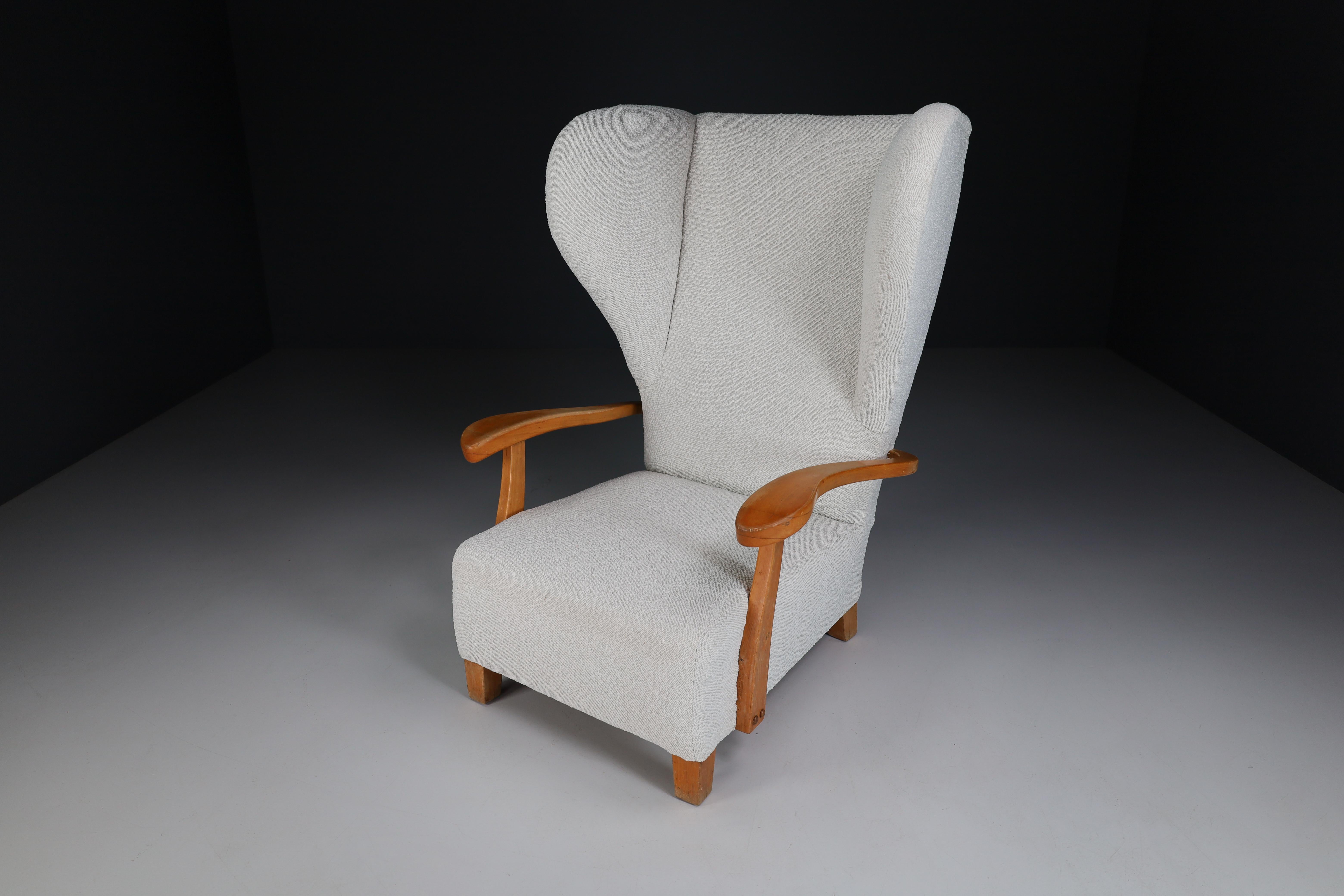 20th Century XXL Monumental Wingback Armchair in Walnut and Bouclé Fabric, France 1930s For Sale