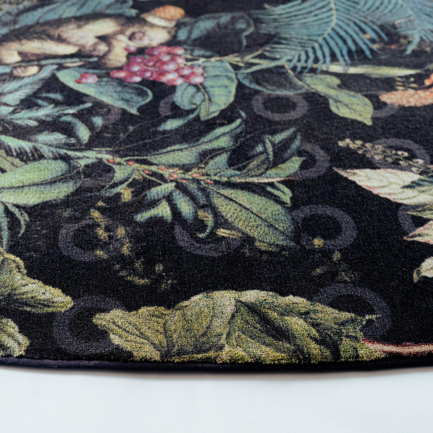 XXL Moooi round carpet with extinct animal patterns and botanical flowers For Sale 9
