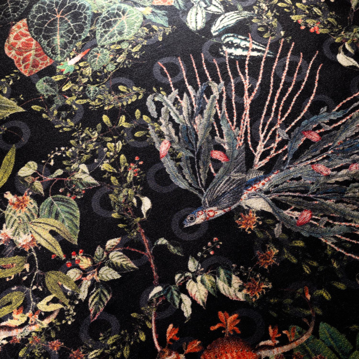 XXL Moooi round carpet with extinct animal patterns and botanical flowers For Sale 3