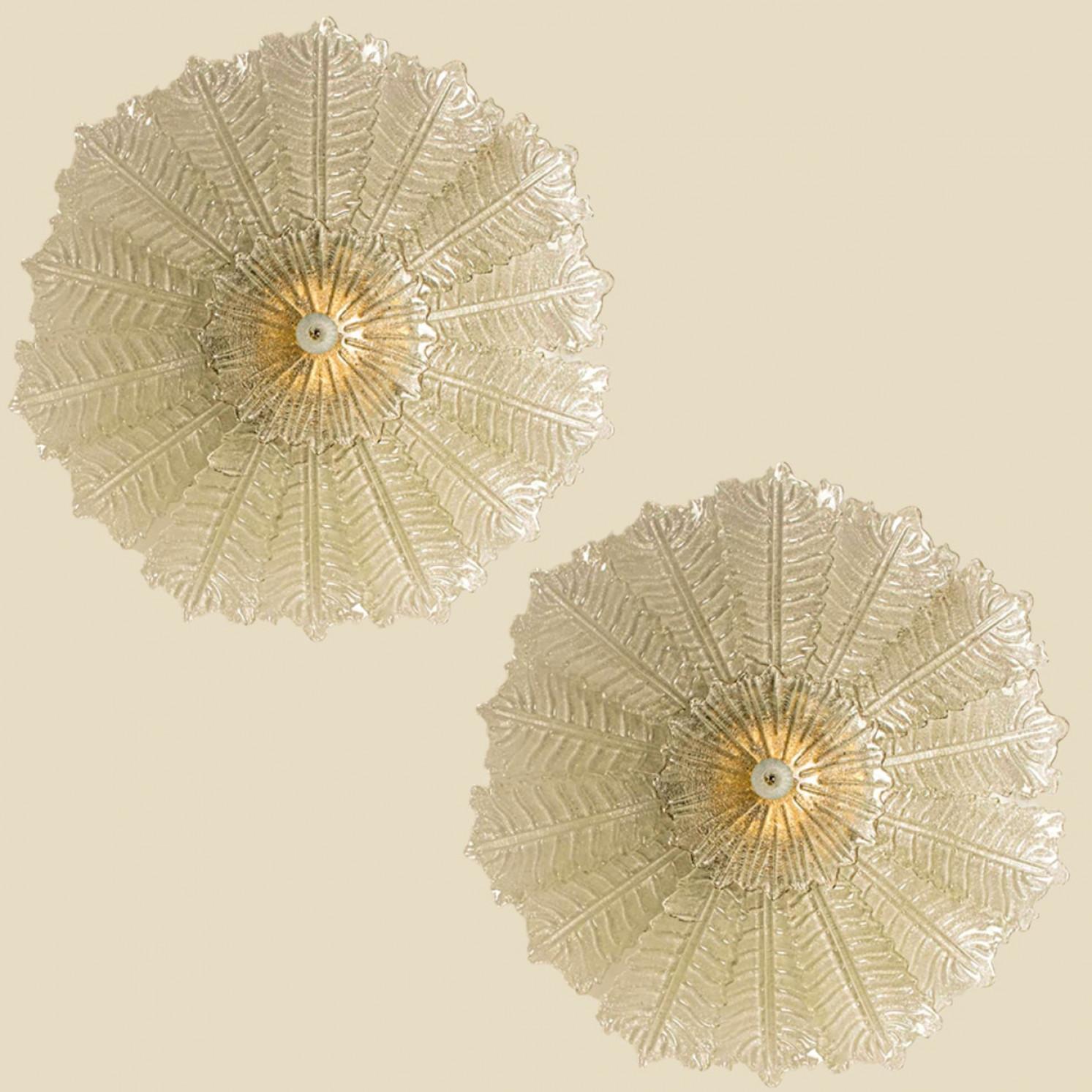 XXL Murano Glass Ceiling Light in the Style of Barovier, 1970s In condizioni buone in vendita a Rijssen, NL