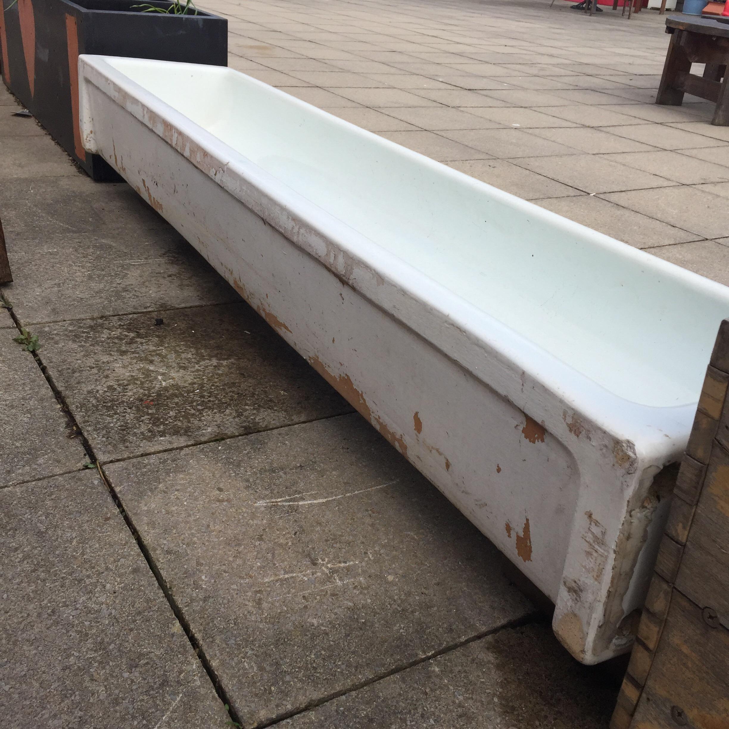 XXL Porcelain Vintage Antique School Sink Victorian Reclaimed Bathroom Fitting For Sale 8
