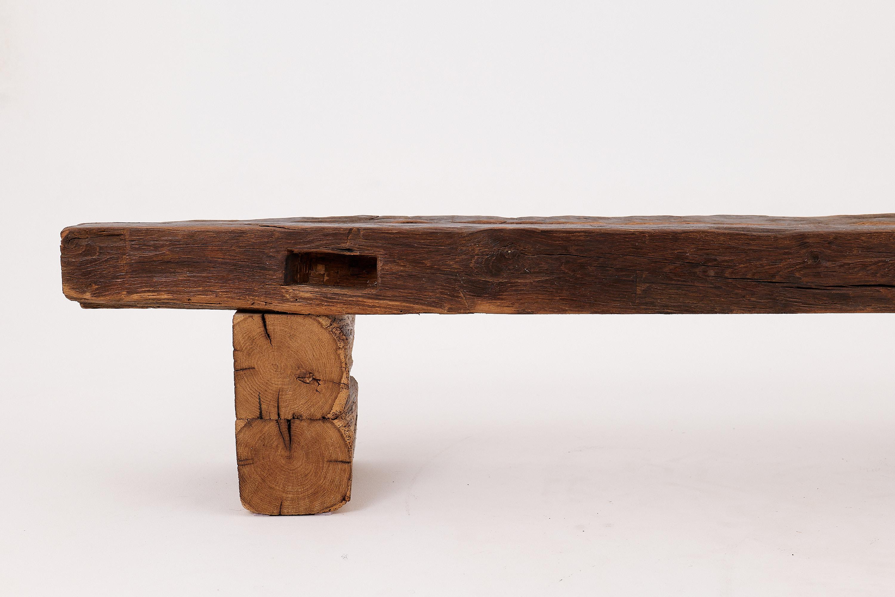 XXL Banc brutaliste en bois de chêne recyclé, naturel et écologique, Logniture en vente 5
