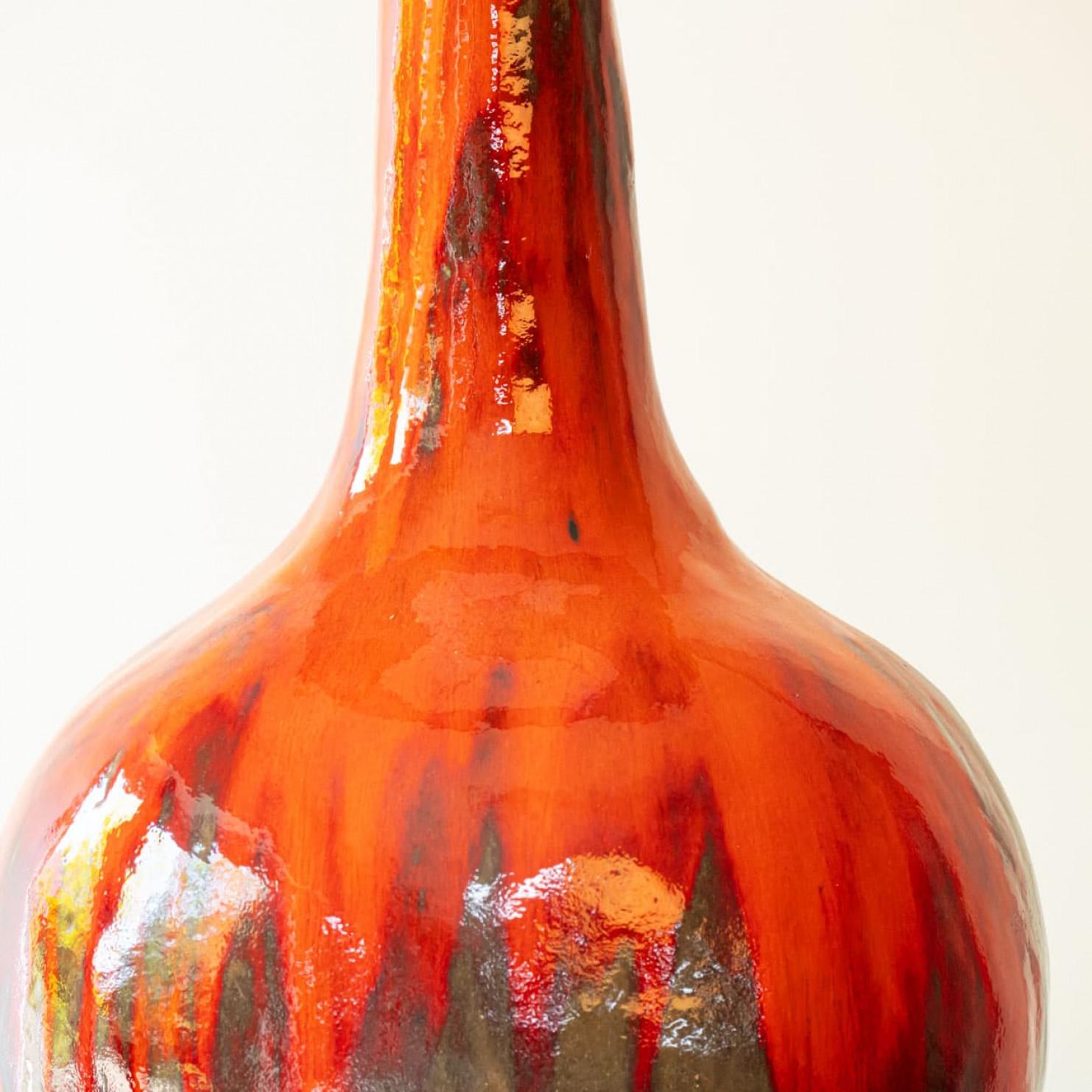 Milieu du XXe siècle XXL Red Brown Ceramic FLoor Table Lamp, Lampshade by R. Houben, 1970 en vente