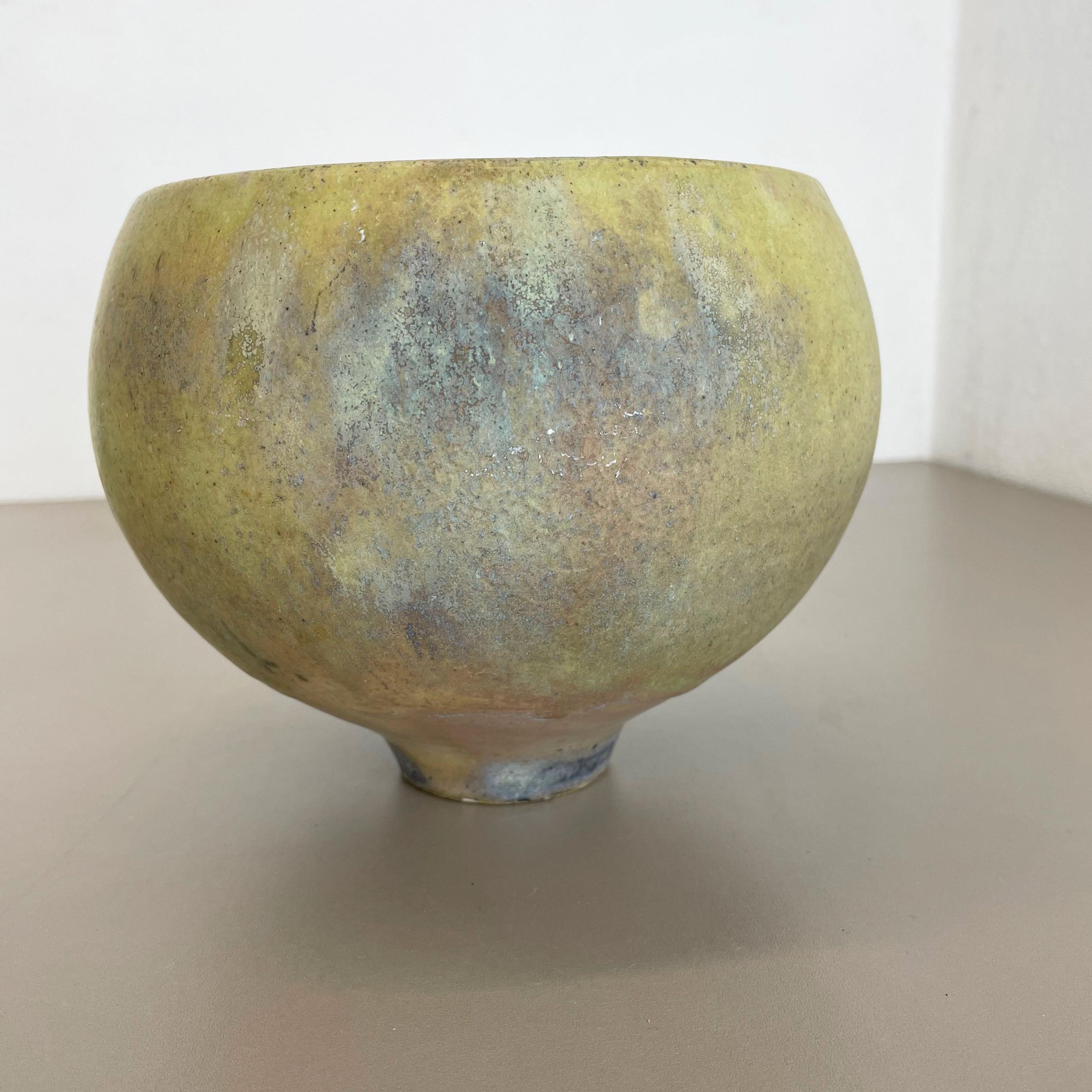 Vase sculptural Studio Pottery d'Otto Meier, Bremen, Allemagne, années 1960 Bon état - En vente à Kirchlengern, DE