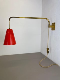 XXL Stilnovo Sarfatti Style Red Counter Weight Brass Wall Light Italy, 1950s