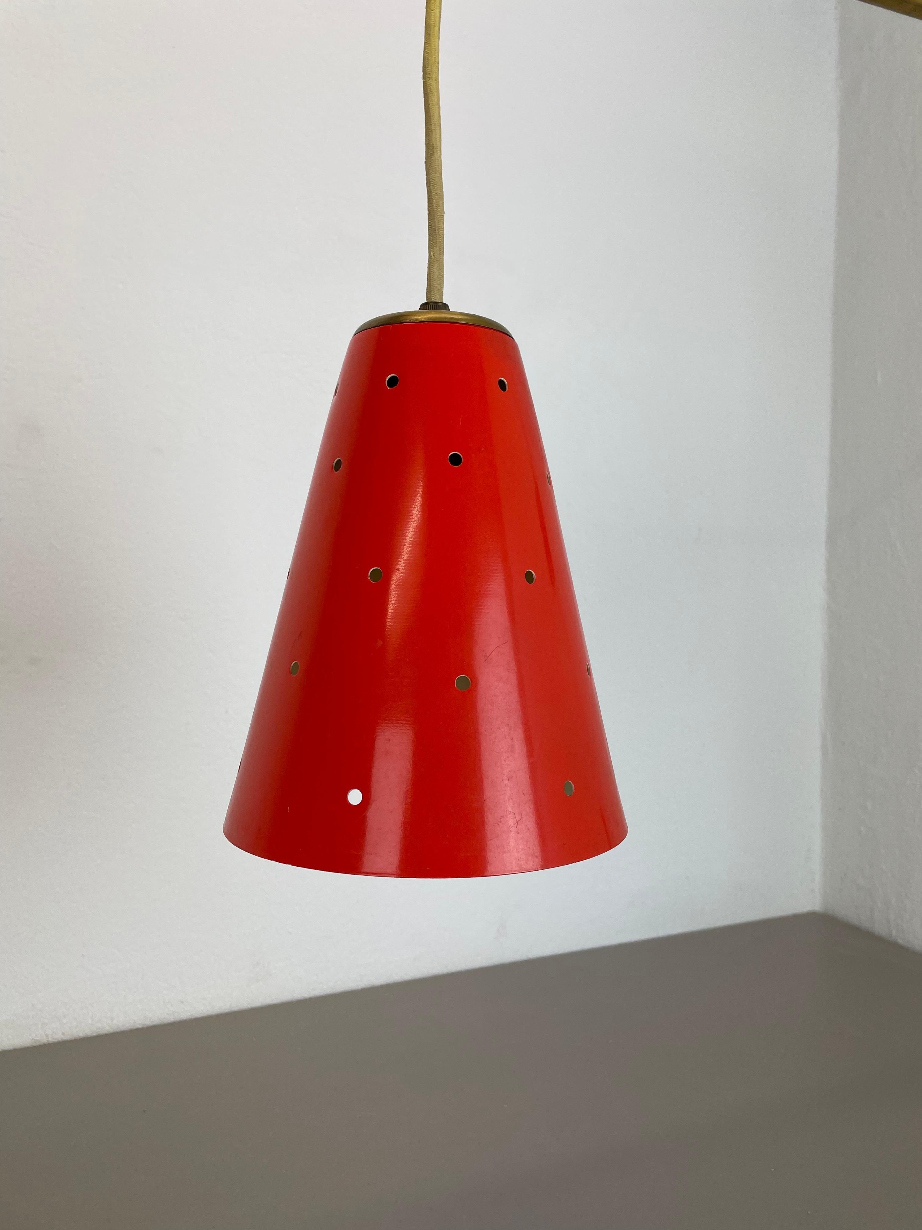 XXL Stilnovo Sarfatti Style Red Counter Weight Brass Wall Light Italy, 1950s For Sale 1