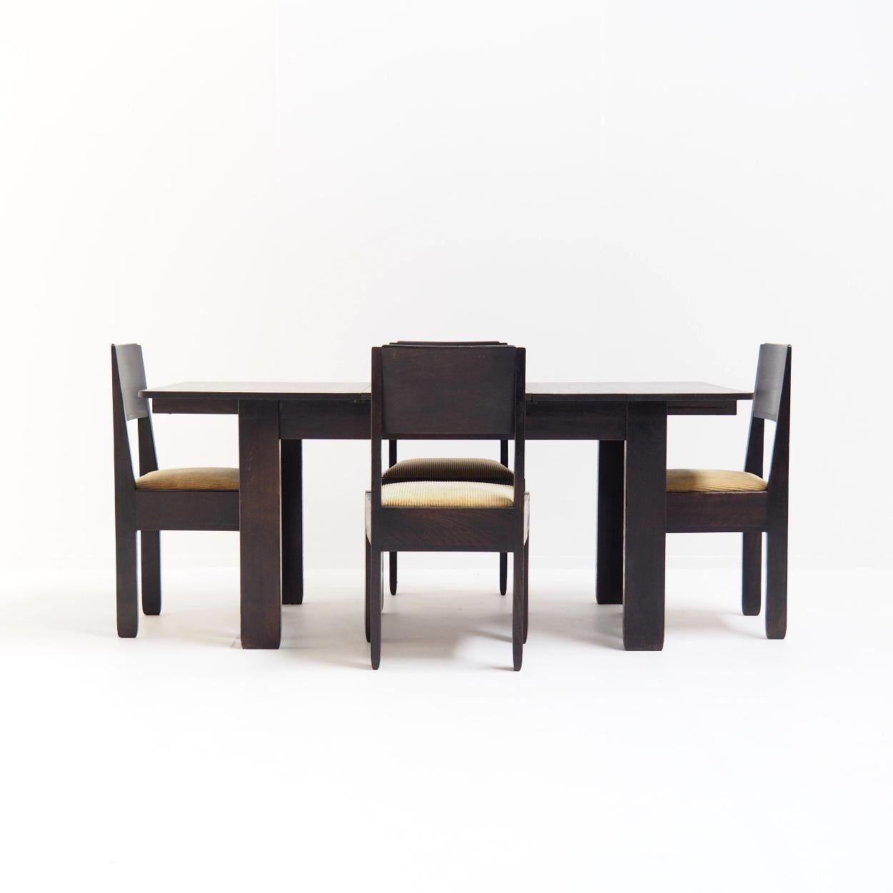 XXL-Tisch mit passenden Stühlen von L.O.V. aus den Niederlanden, 1920er Jahre (Gebeizt) im Angebot