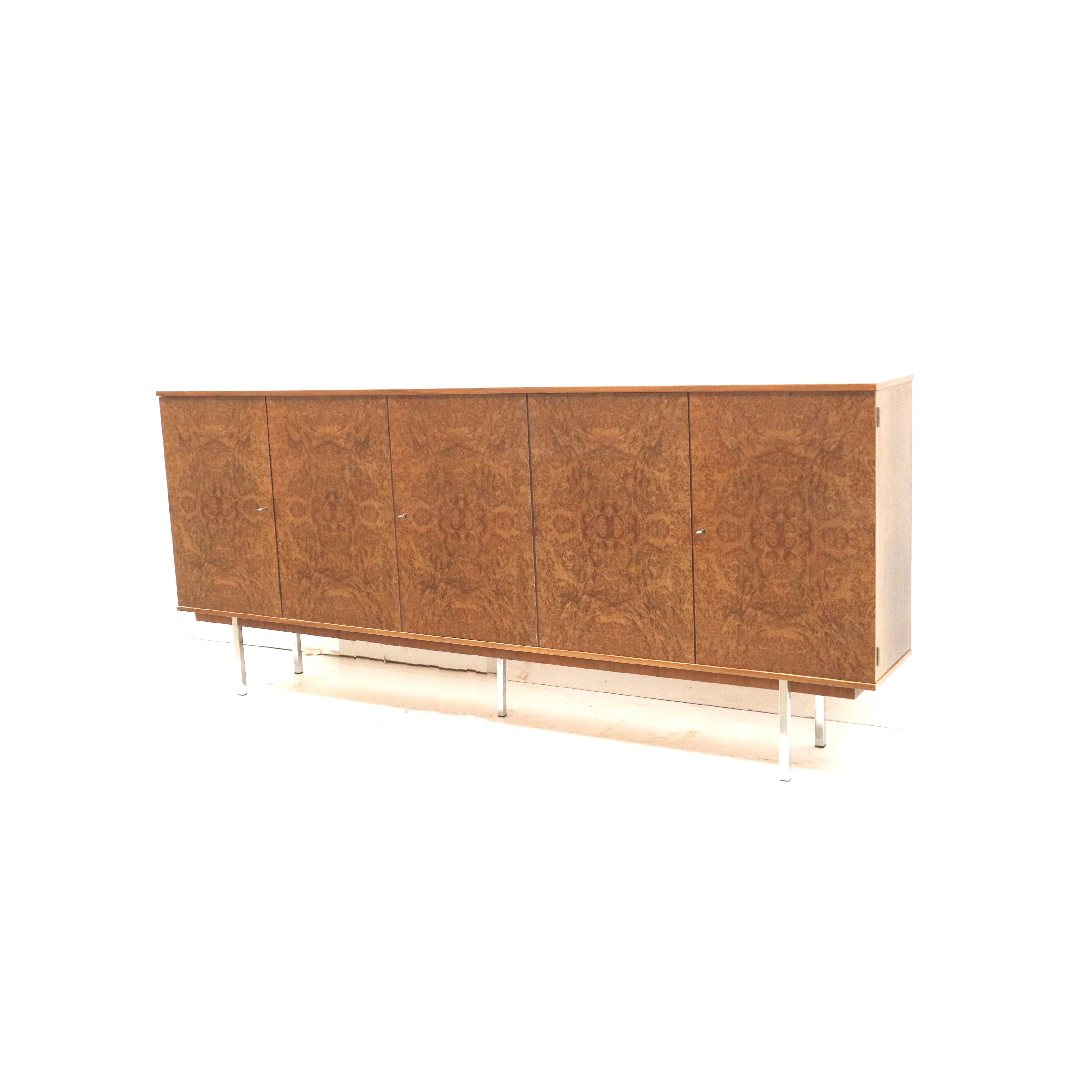 XXL vintage Wurzelholz Sideboard / Highboard aus den 60er Jahren im Zustand „Gut“ im Angebot in Breda, NB