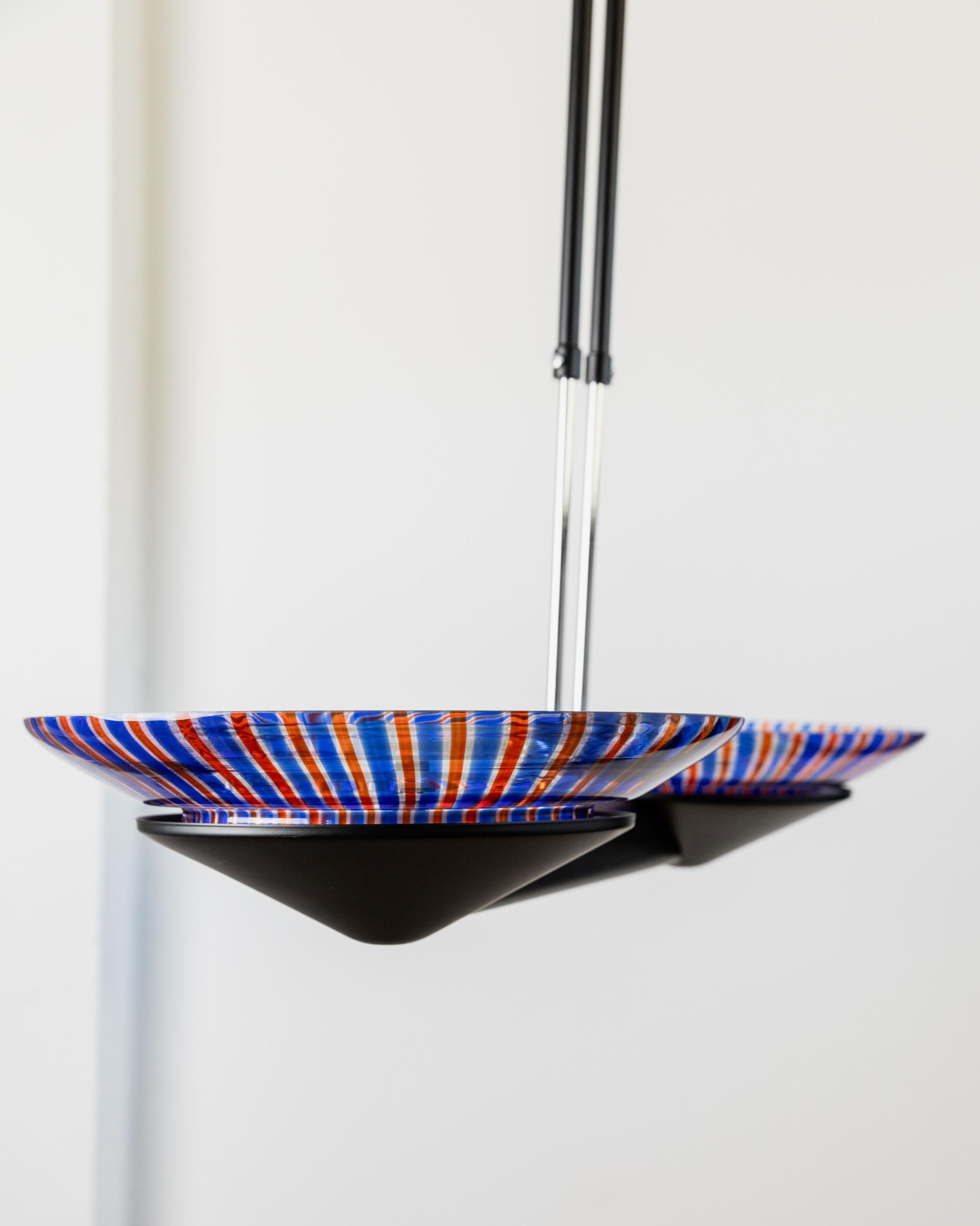 Postmoderno Lampadario XXL in vetro di Murano d'epoca - vetro a righe blu e rosse, Italia anni '80 in vendita