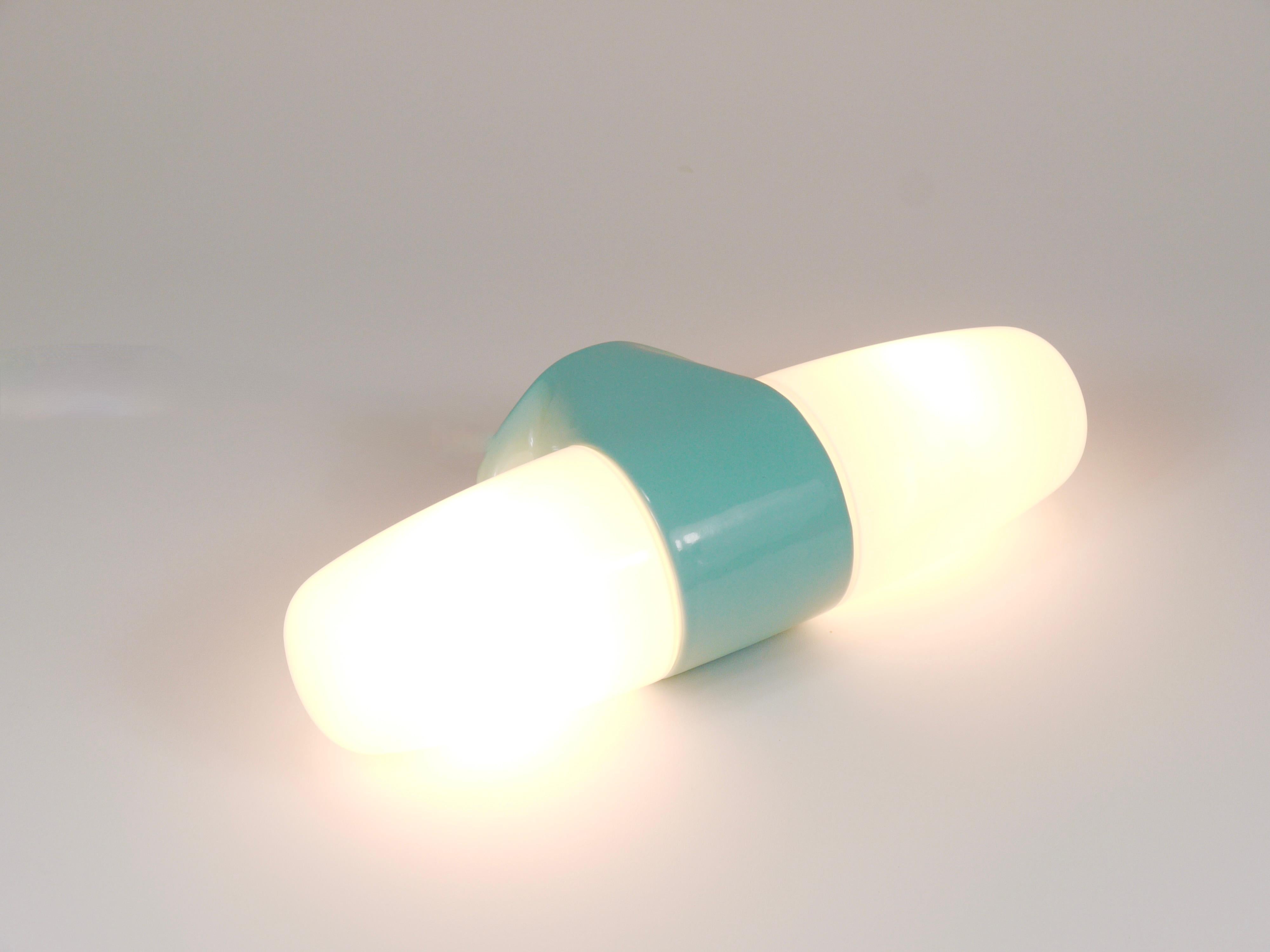 Lampada a parete doppia Wilhelm Wagenfeld Turchese Bauhaus, Linder Germania in vendita 1