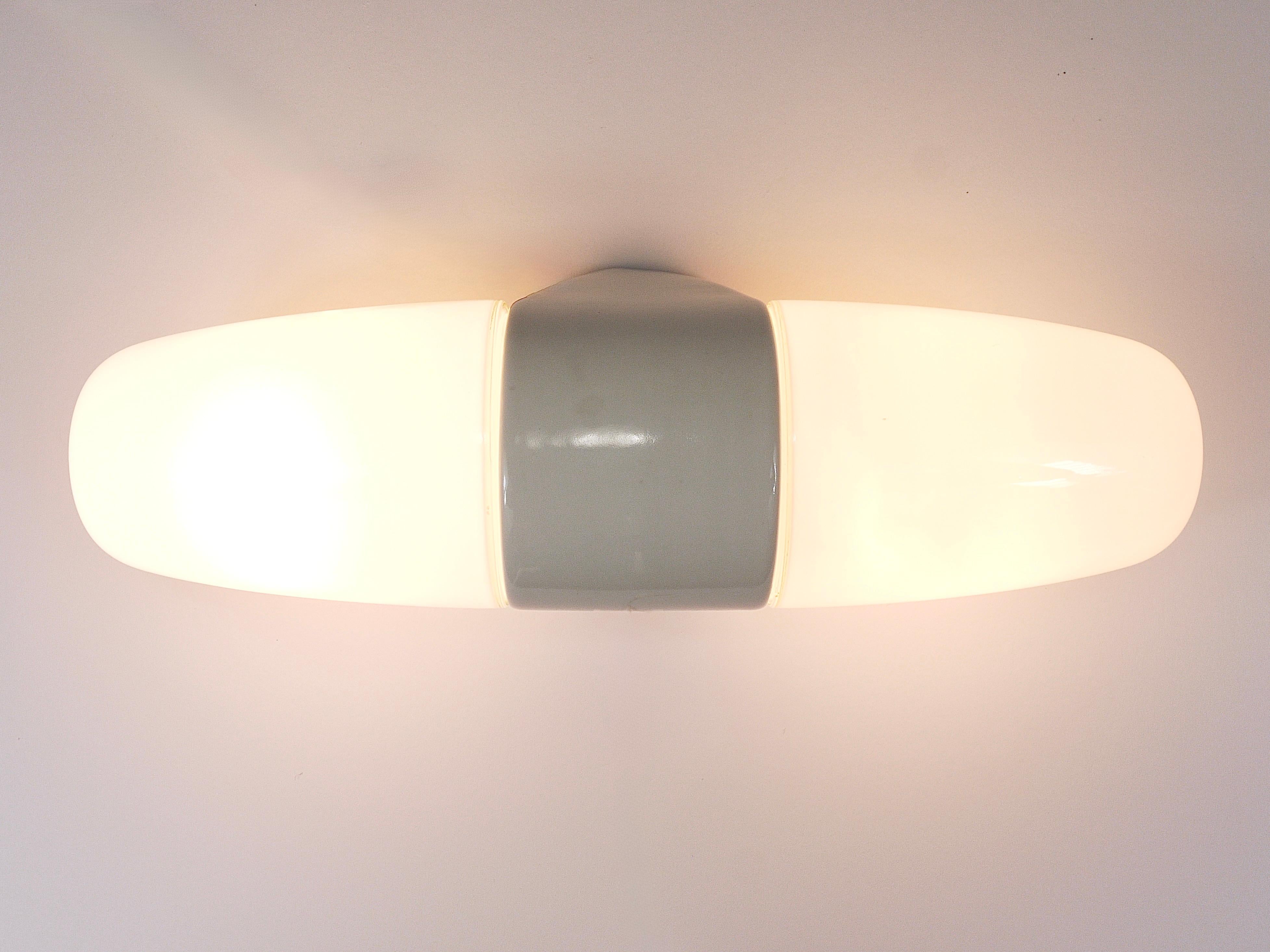 Lampada a parete doppia Wilhelm Wagenfeld Wagenfeld XXL da Linder Germania in vendita 1
