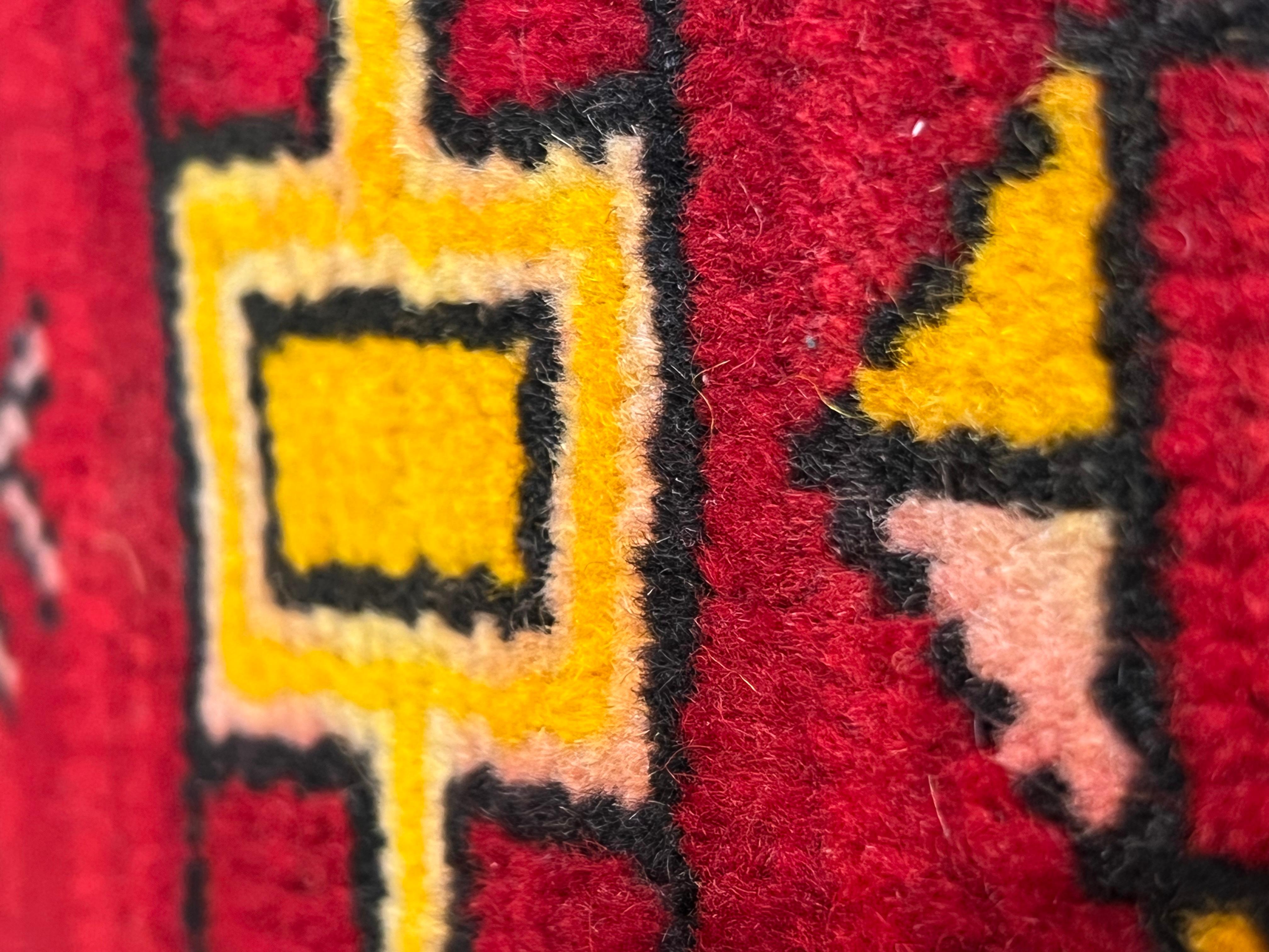 XXth Century Berber Carpet Ouarzate Red and Yellow, ca 1950 For Sale 6