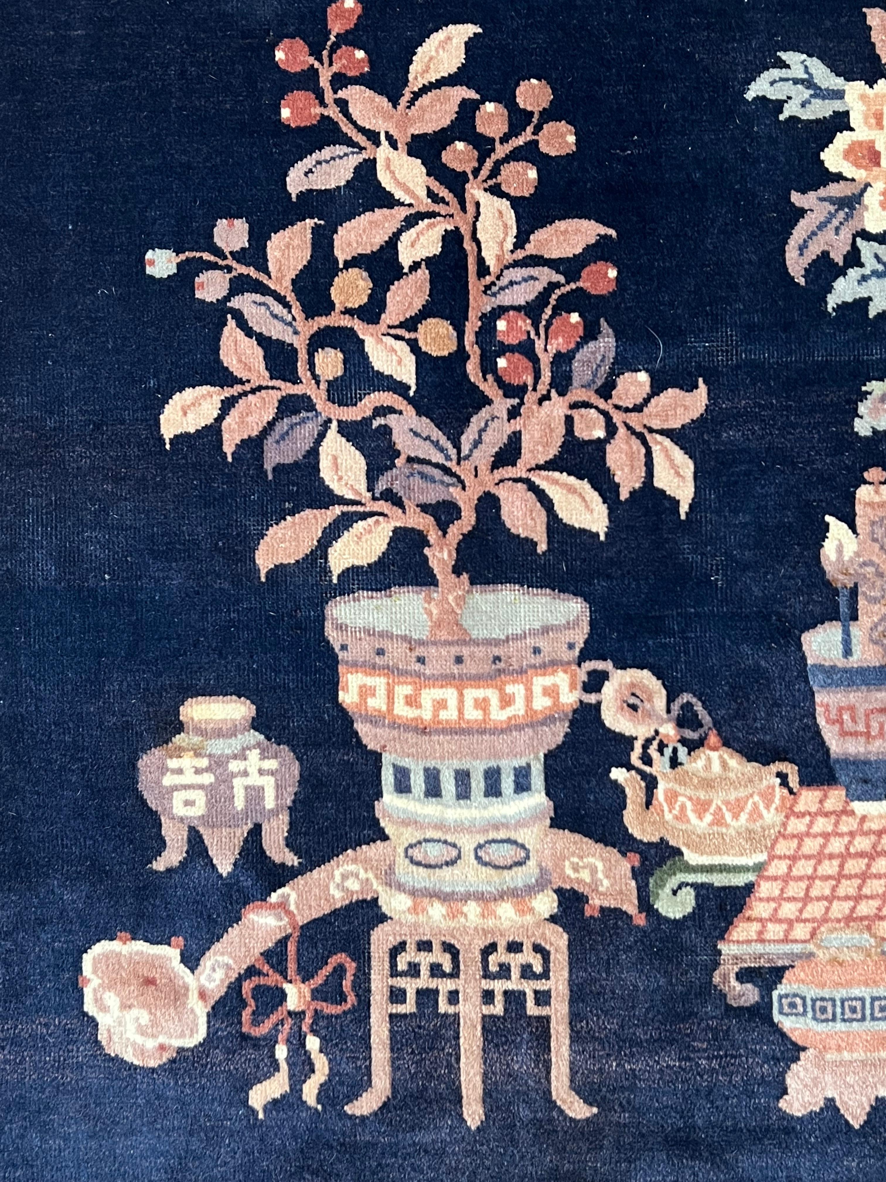 Refined artefact from the atelier of Peking, which made carpets exclusively for the imperial house and the court dignitaries. Carpets that, contrary to the productions of the nomads, had the purpose to furnish and embellish aristocratic residences.