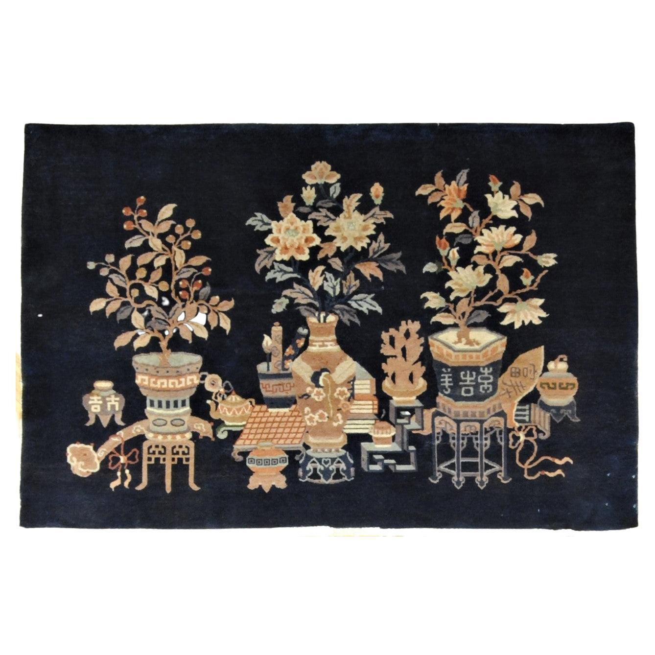 XXth Century Blue Brown and White Floreal Peking Rug, about 1910 For Sale