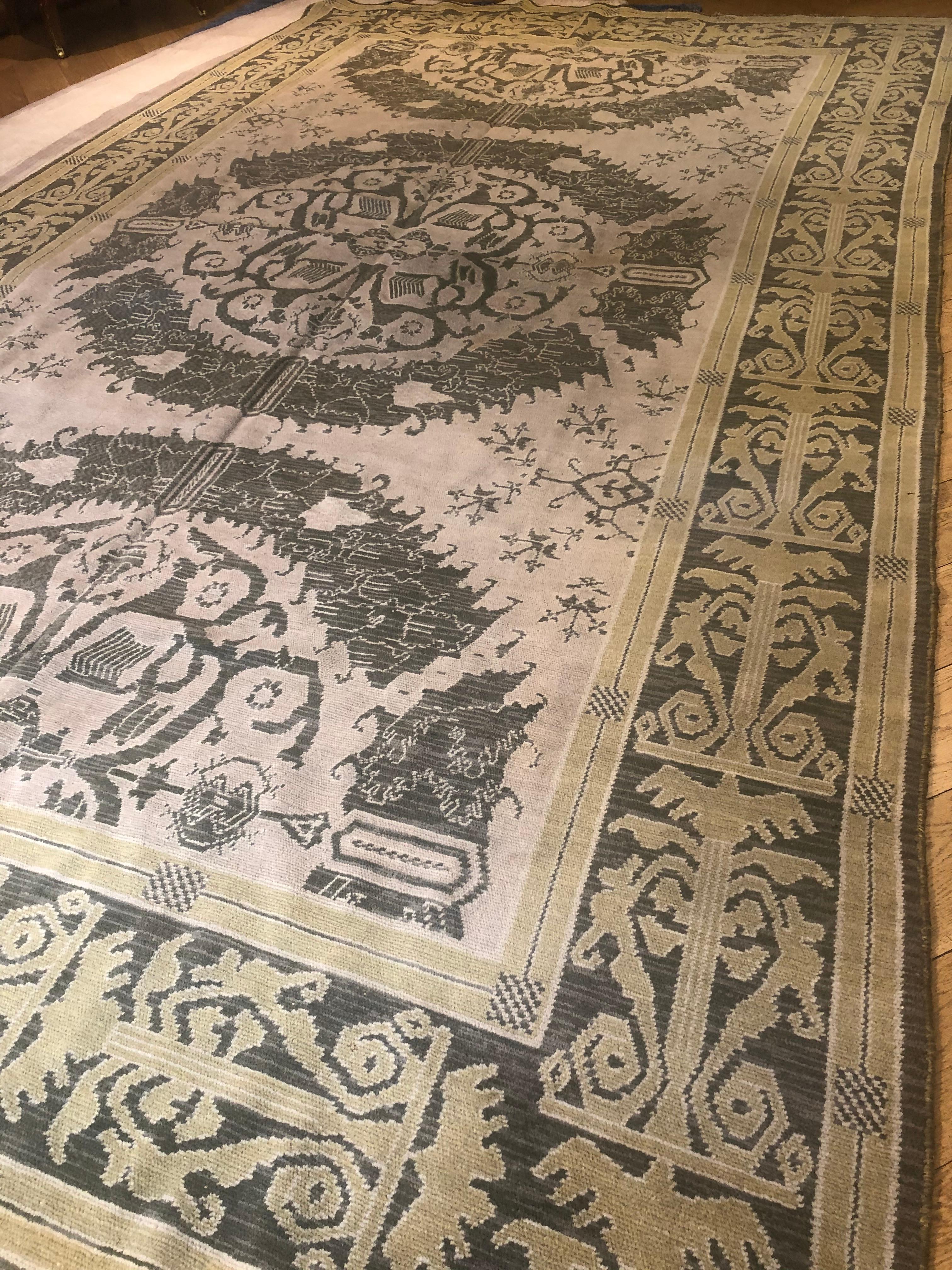Hand-Knotted XXth Century Green White Cream Full Field Floral Motif Spain Rug, ca 1920