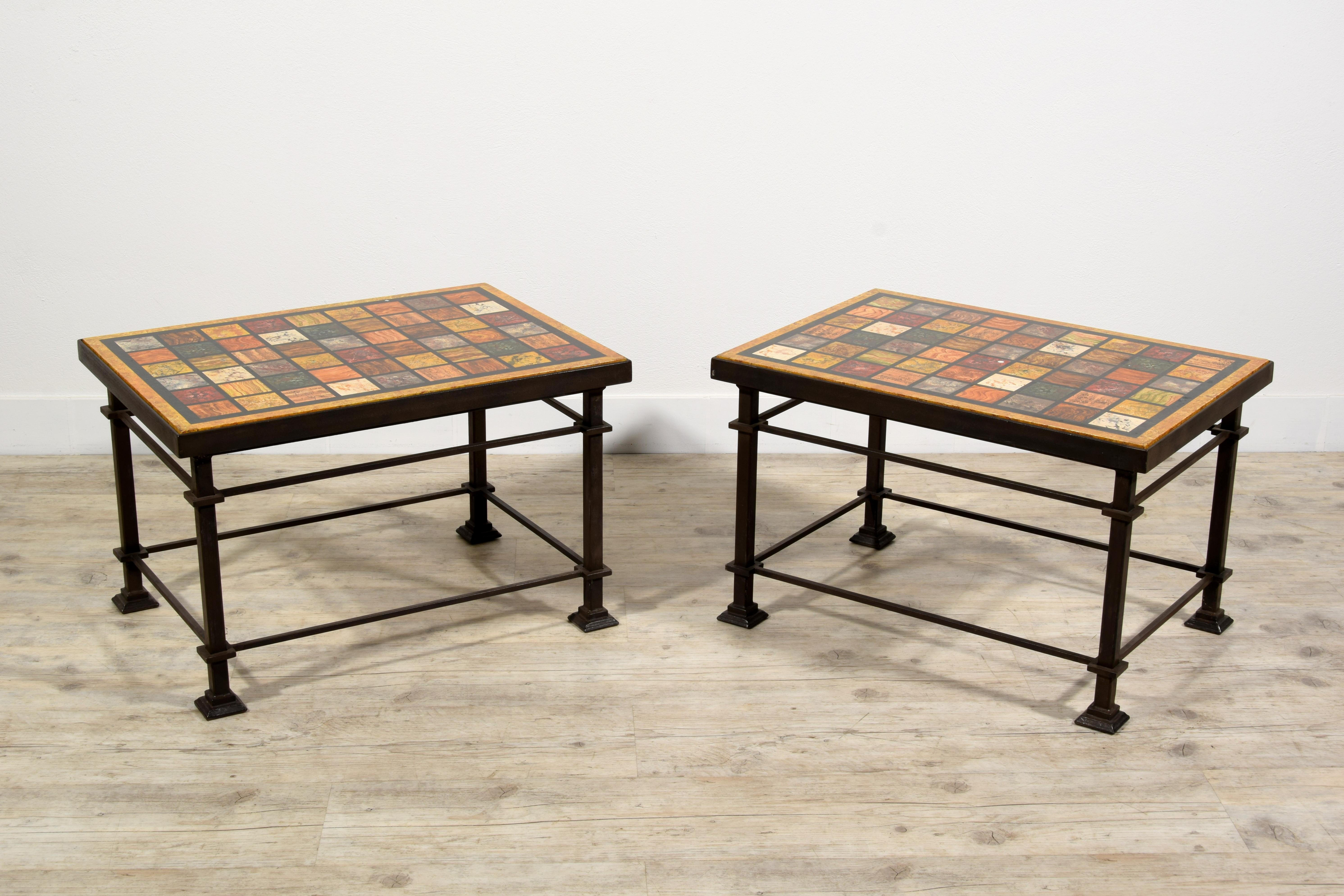 XXth Century, Pair of Roman Coffee Tables with Lacquered Wood Top
Measurements: single coffee table: cm W 71,5 x D 51,5 x H 45
assembled from the short side: cm 134 x 51,5
assembled from the long side: cm 103 x 71.5

The pair of tables was made
