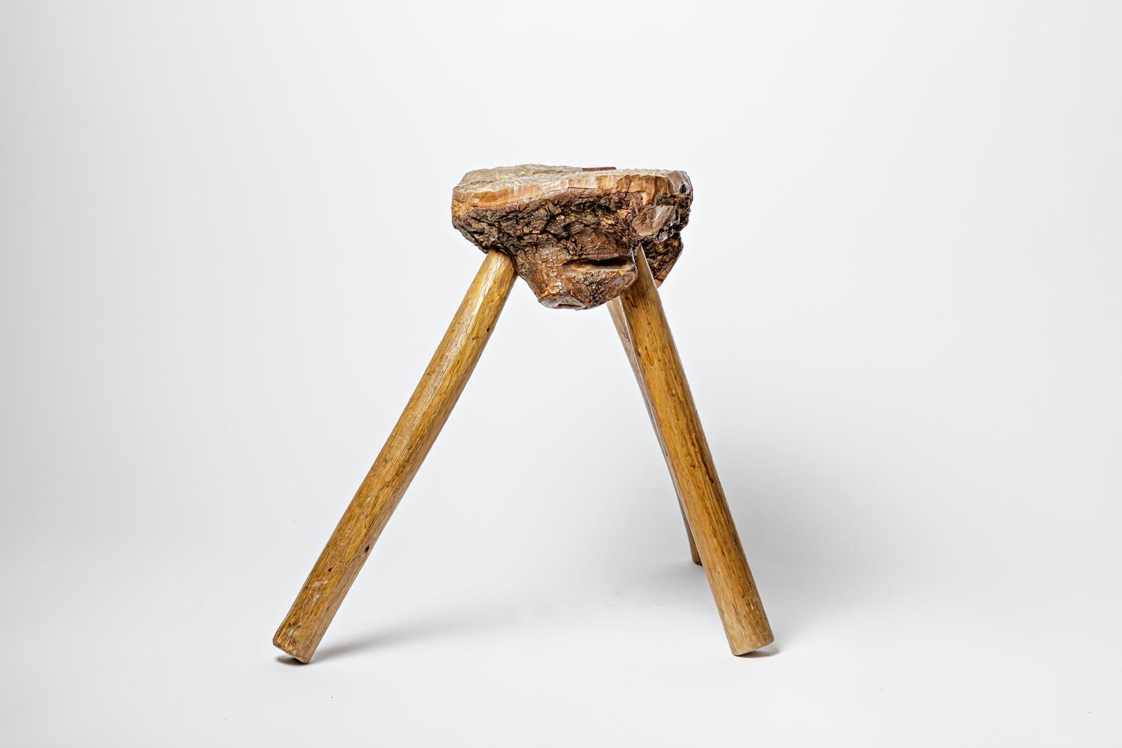 XXth century wood stool center of France circa 1950 traditional design In Good Condition For Sale In Neuilly-en- sancerre, FR